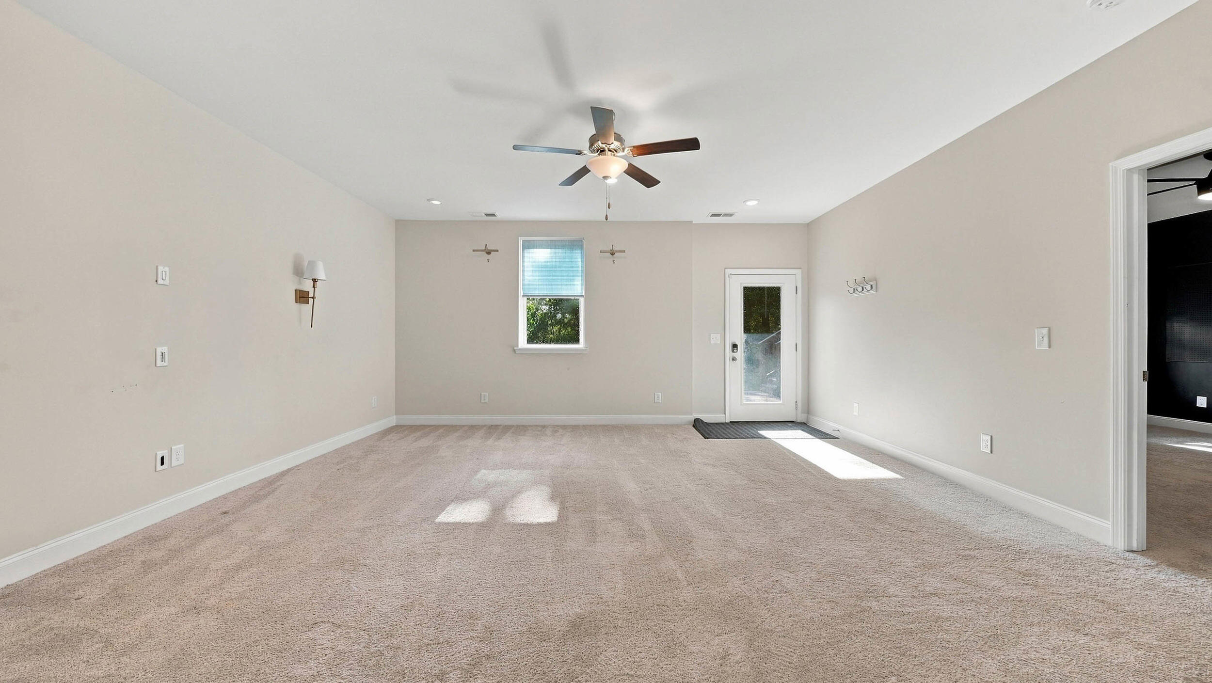 1648 Buttonwood Loop Property Photo 44