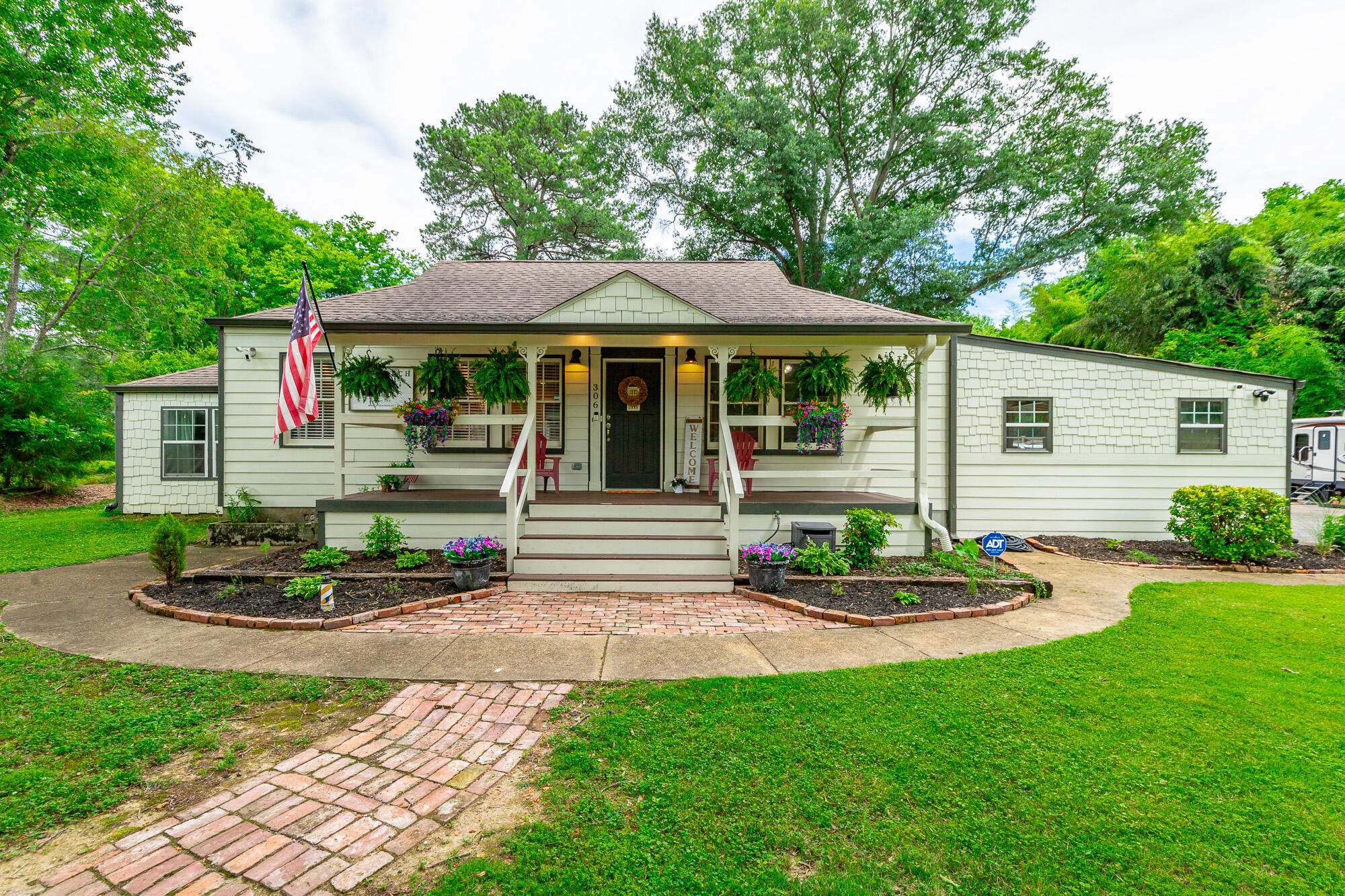 306 Laverne Drive