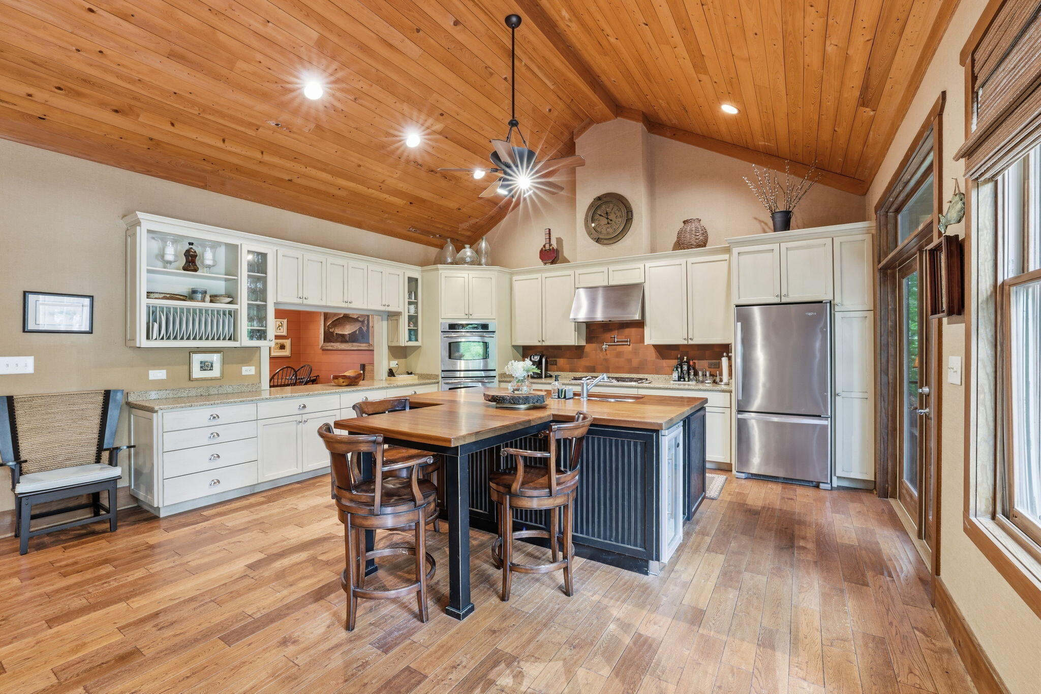 479 Lake Loop Road Property Photo 1