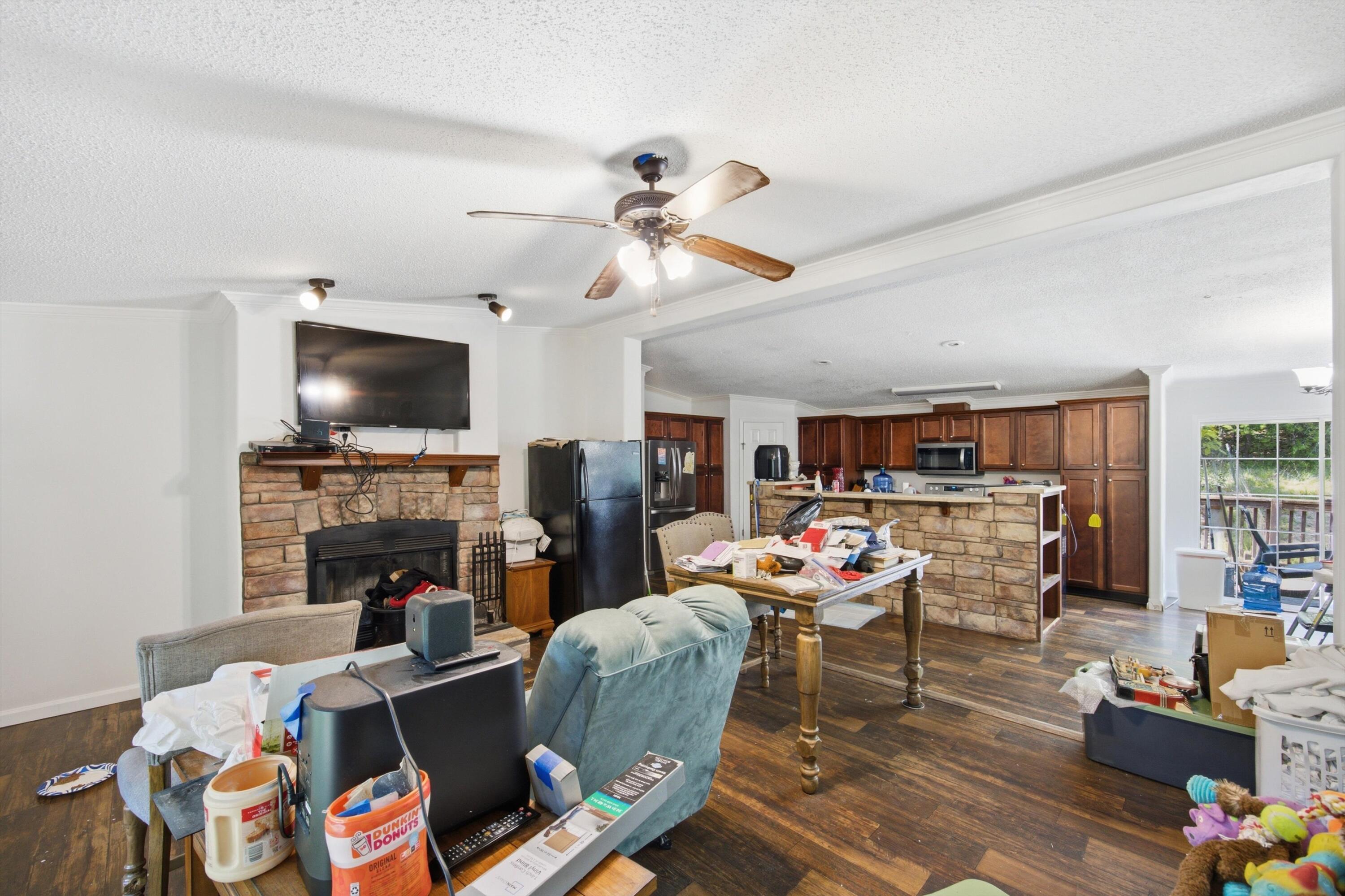 40 Black Mountain Road Property Photo 6