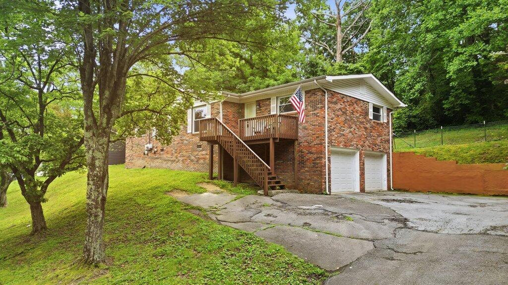 408 Lupton Drive Property Photo 37