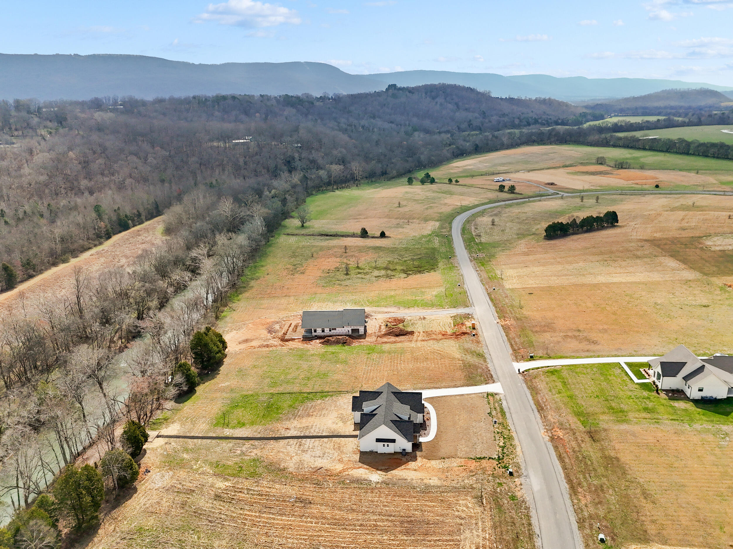 61 River Ridge Drive Property Photo 5