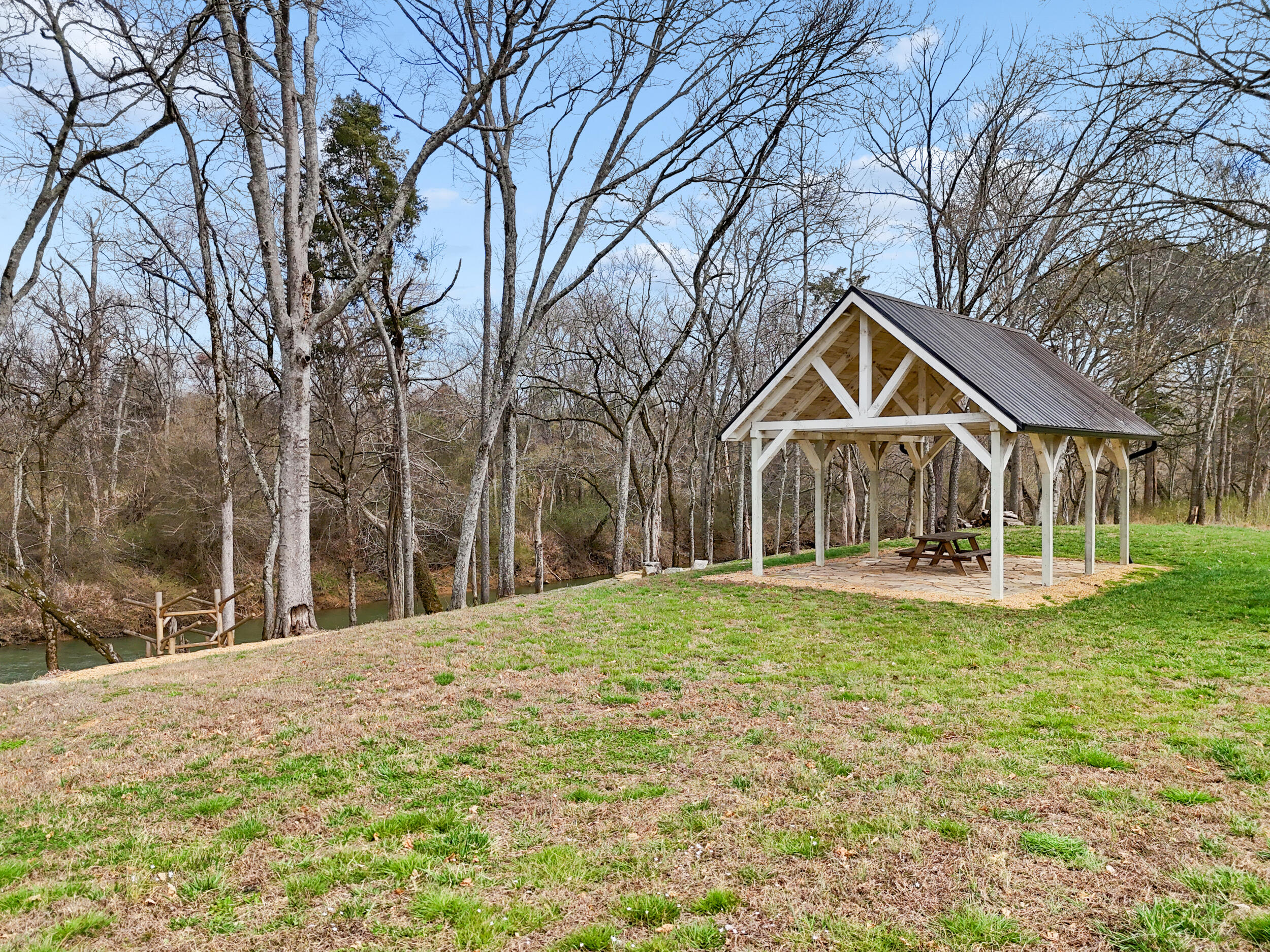61 River Ridge Drive Property Photo 20