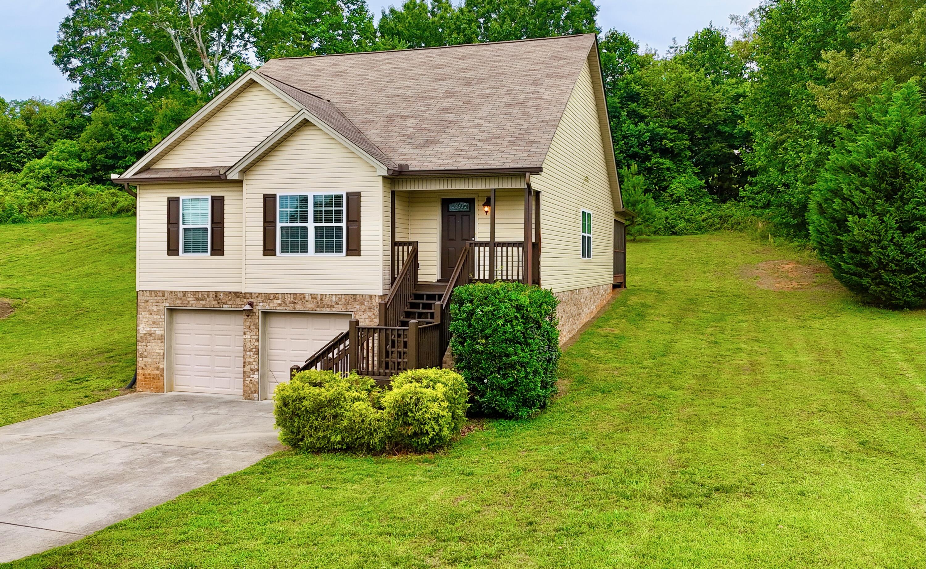 123 Home Place Court Se Property Photo 1