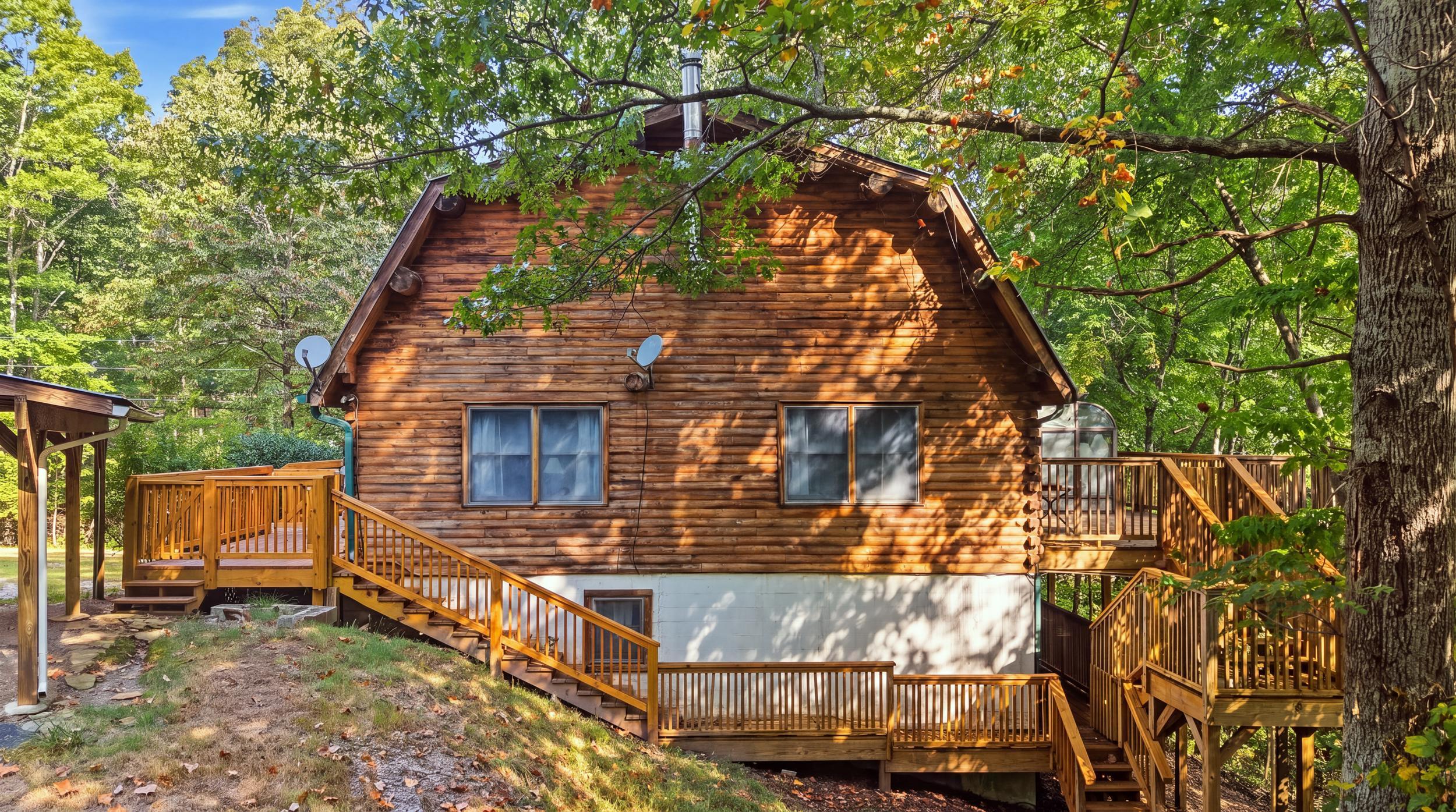 8940 Big Bend Road Property Photo 1