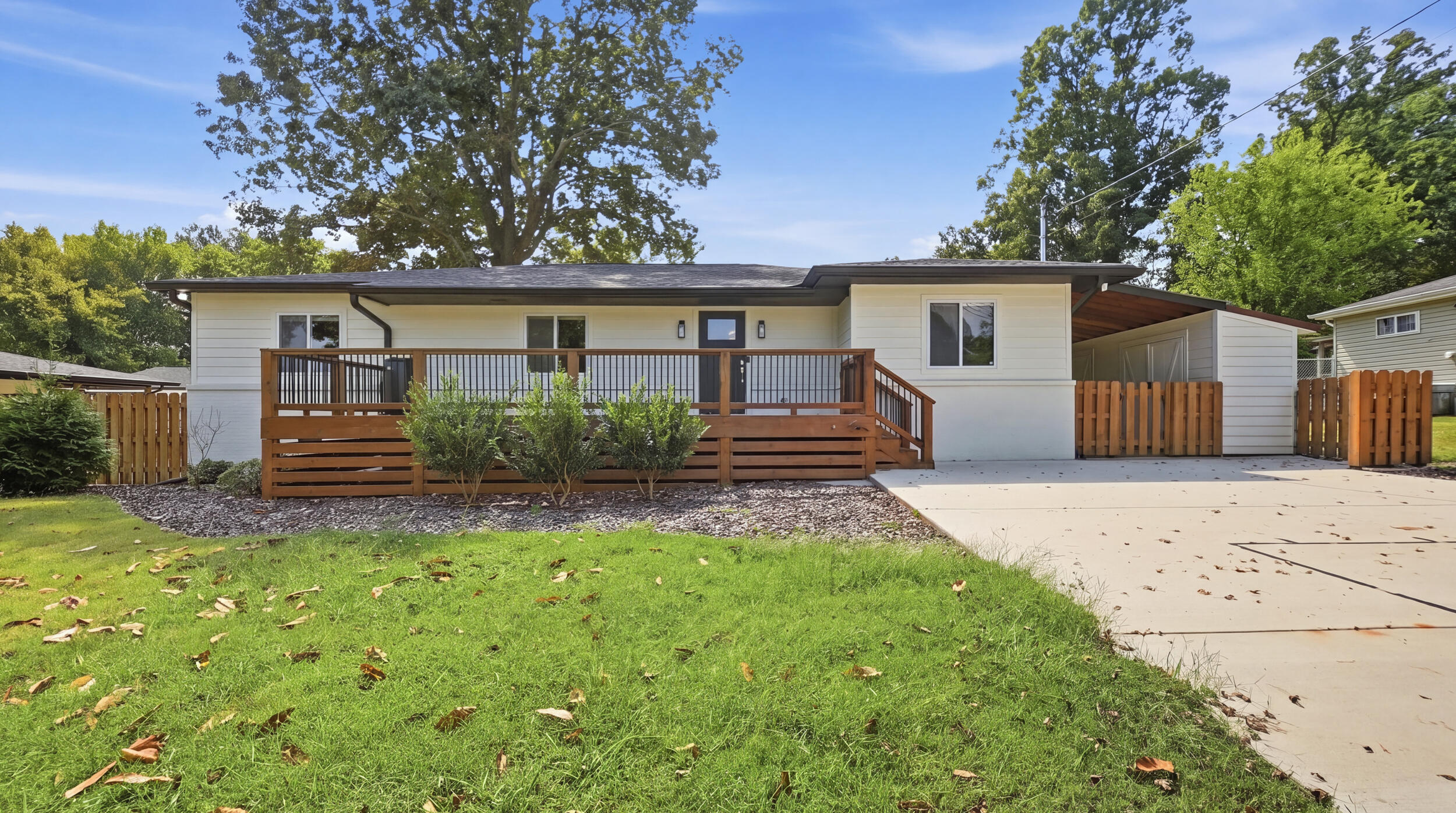 3312 Mountain View Drive Property Photo 1