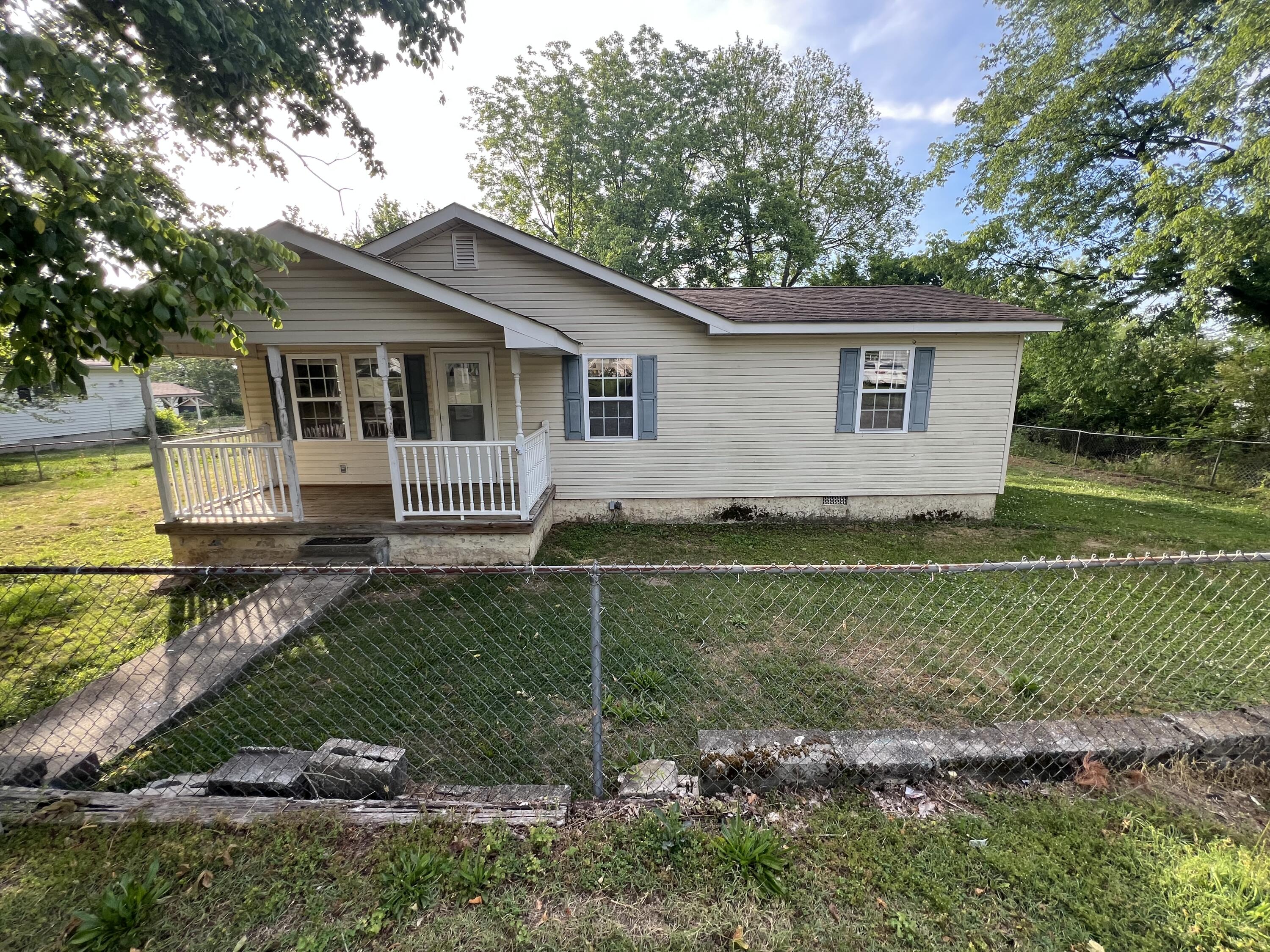1309 Holly Avenue Property Photo 1