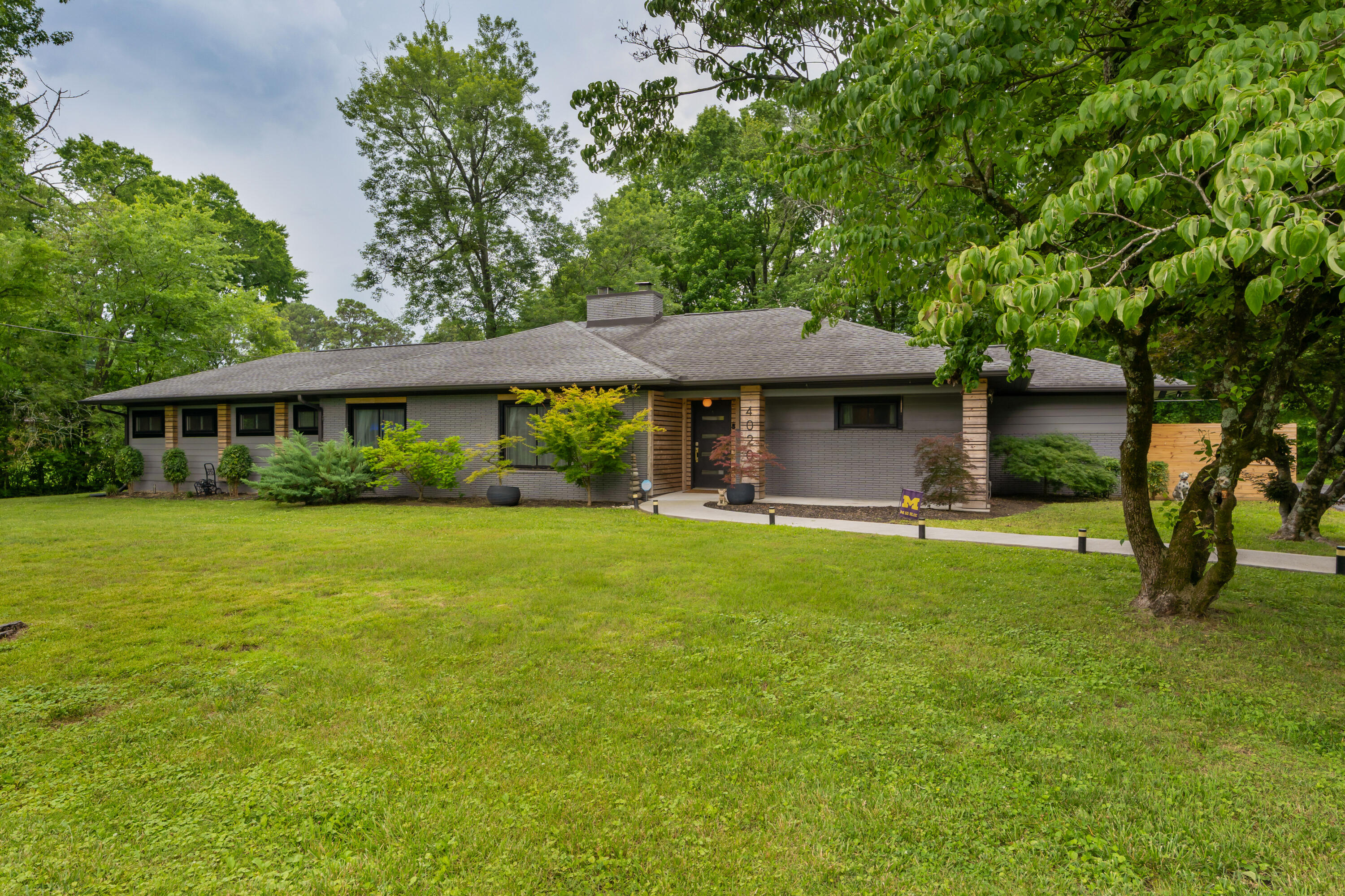4020 Wade Drive Property Photo 1