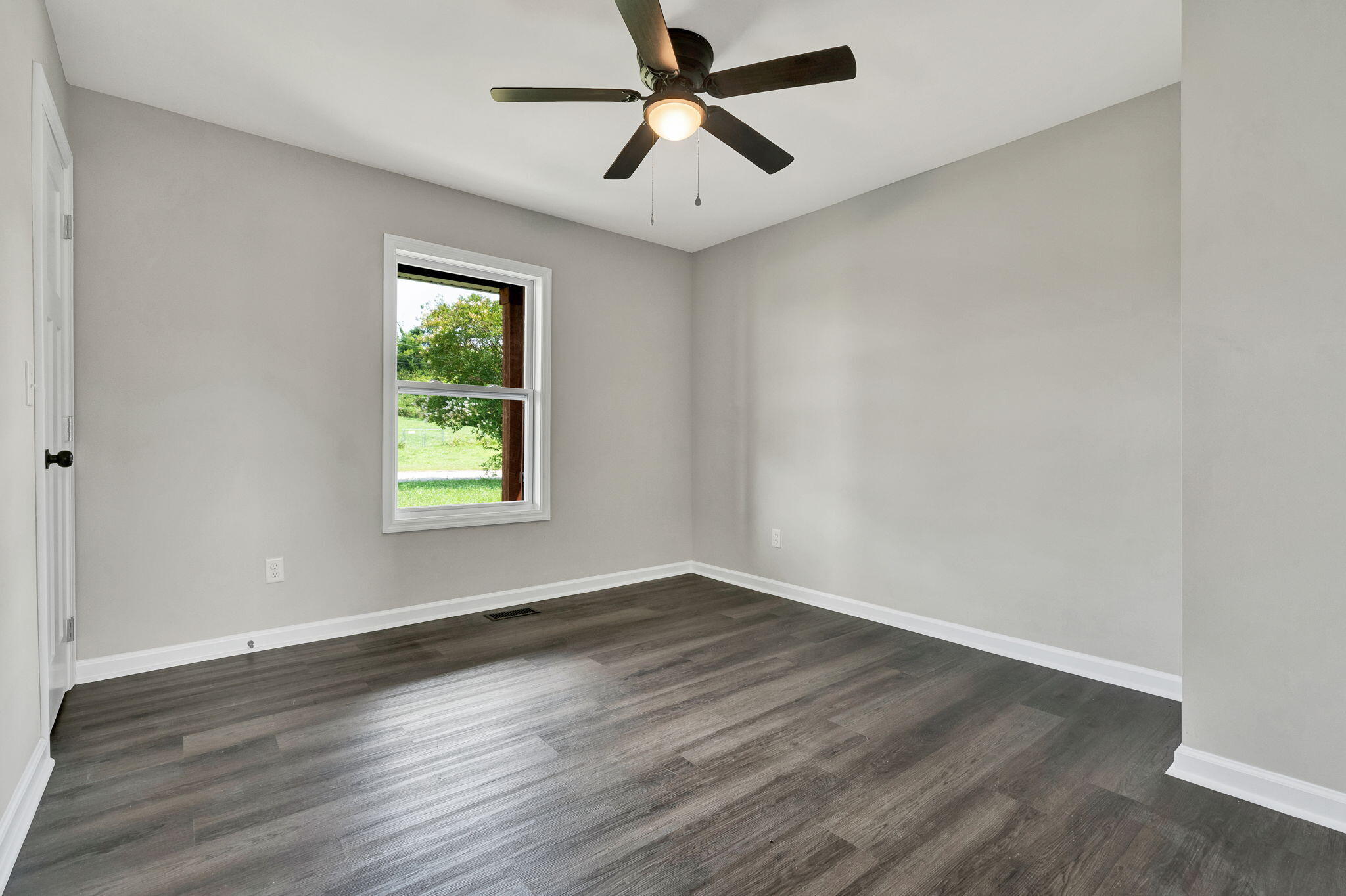 8164 Holly Crest Drive Property Photo 14
