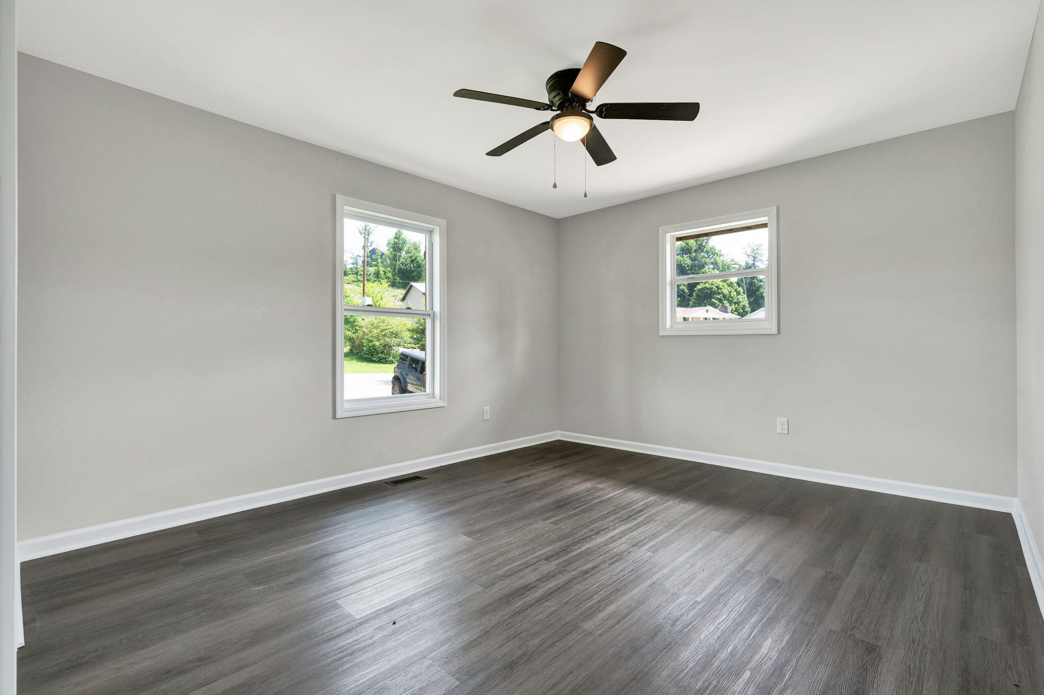 8164 Holly Crest Drive Property Photo 17