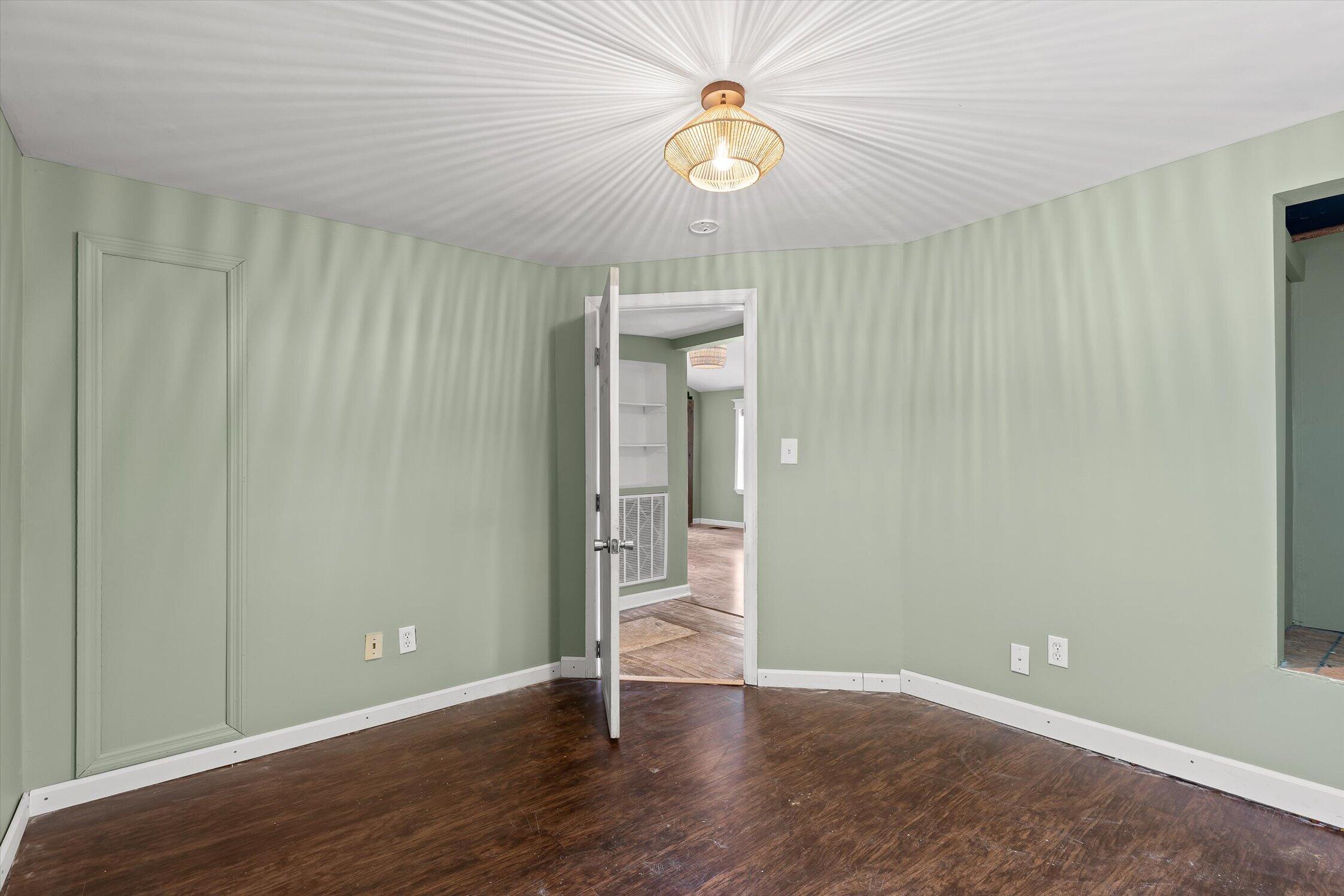 607 Nye Circle Property Photo 17