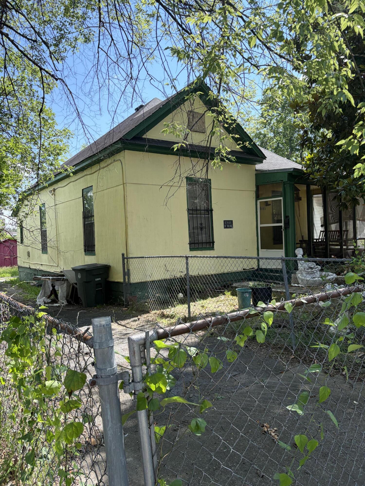 2203 Duncan Avenue Property Photo 1