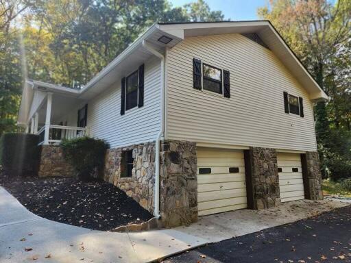831 Osceola Drive Property Photo 17