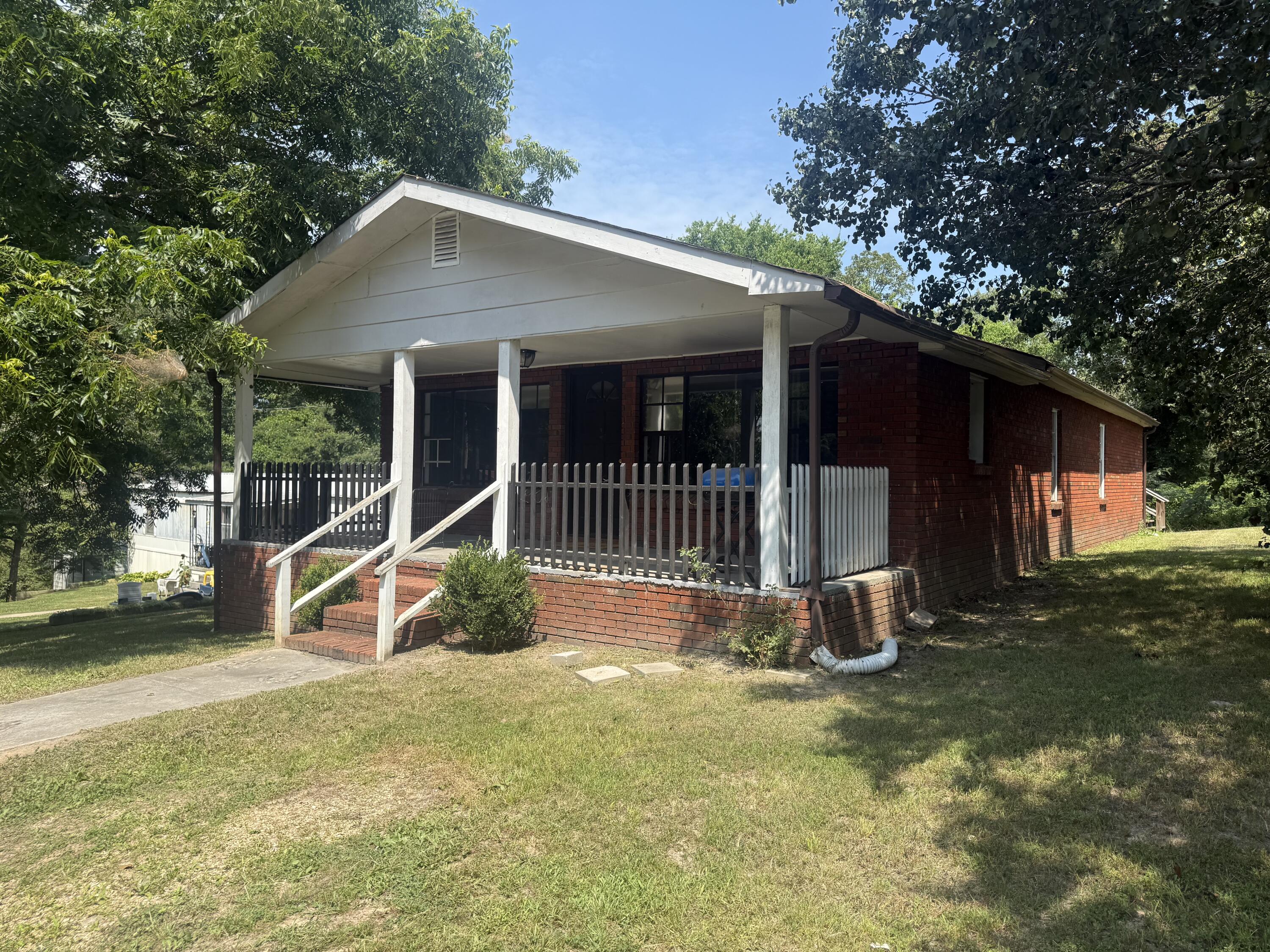 1007 Diamond Avenue Property Photo 1