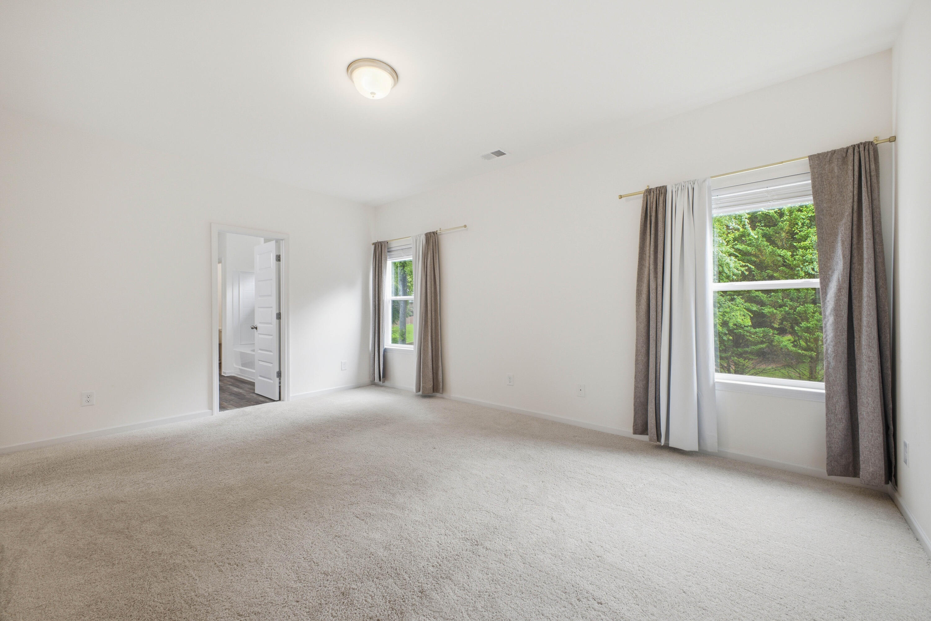56 Bennett Way Property Photo 39