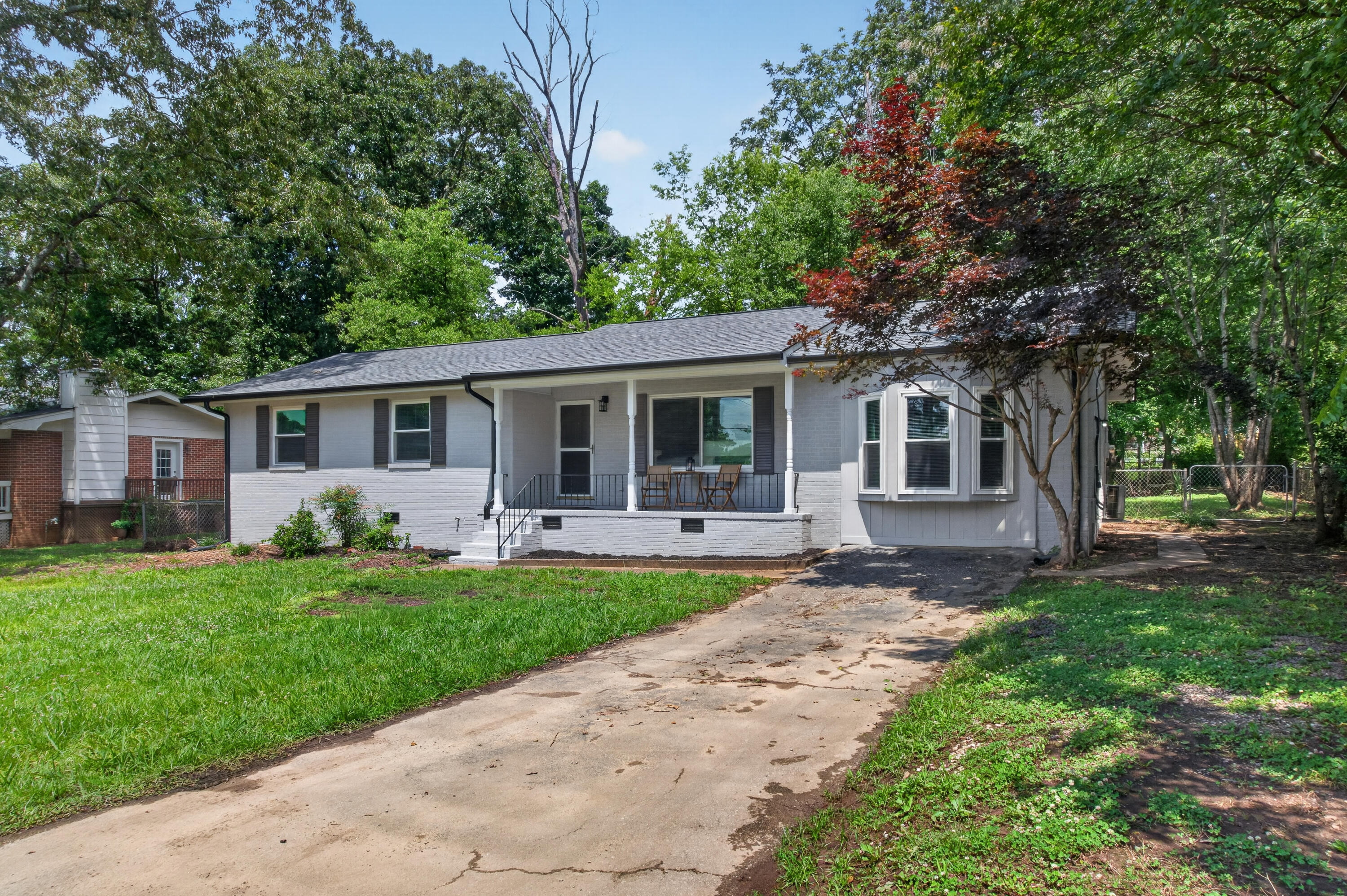 1537394 Property Photo 1