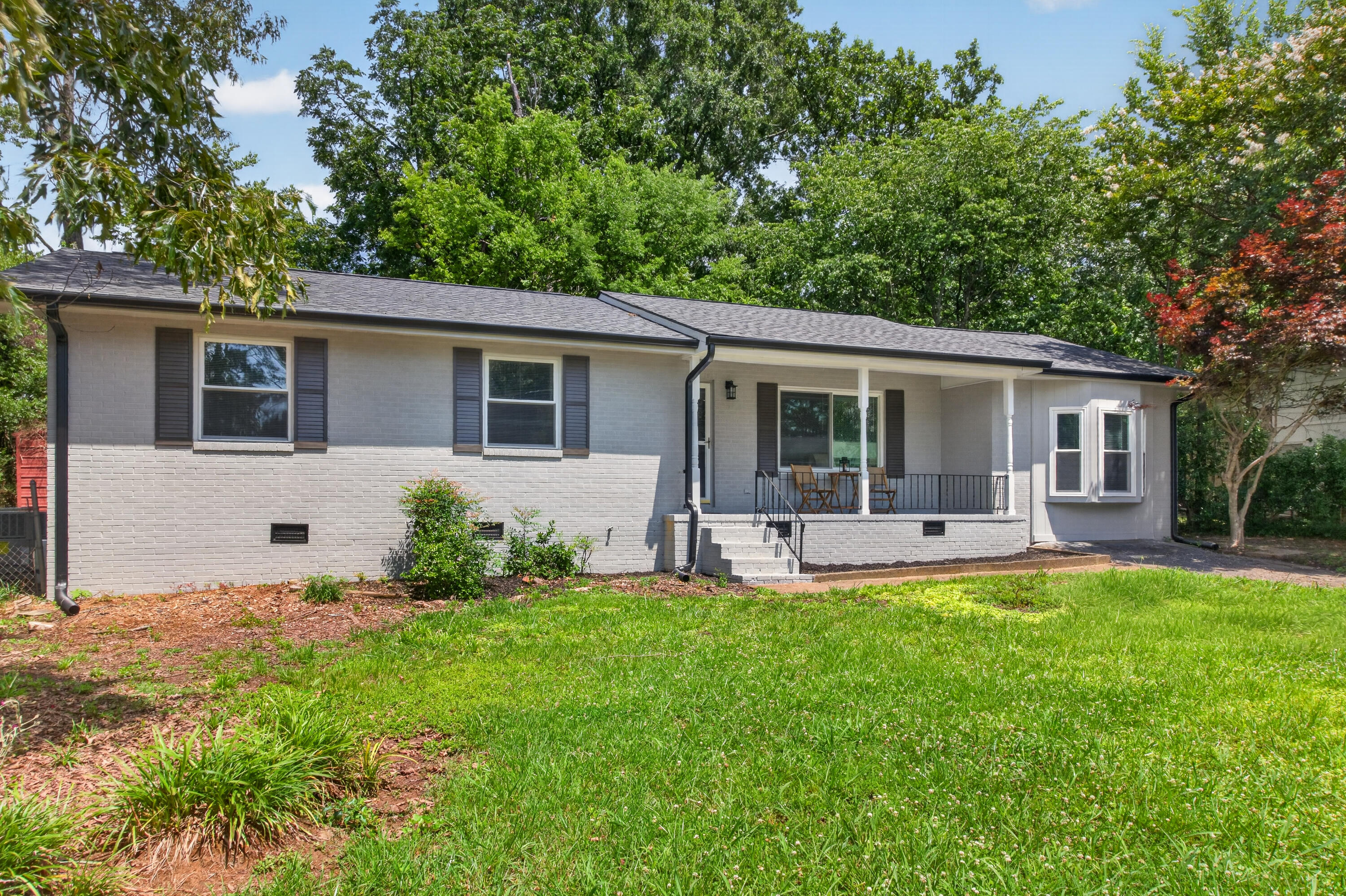1537394 Property Photo 5