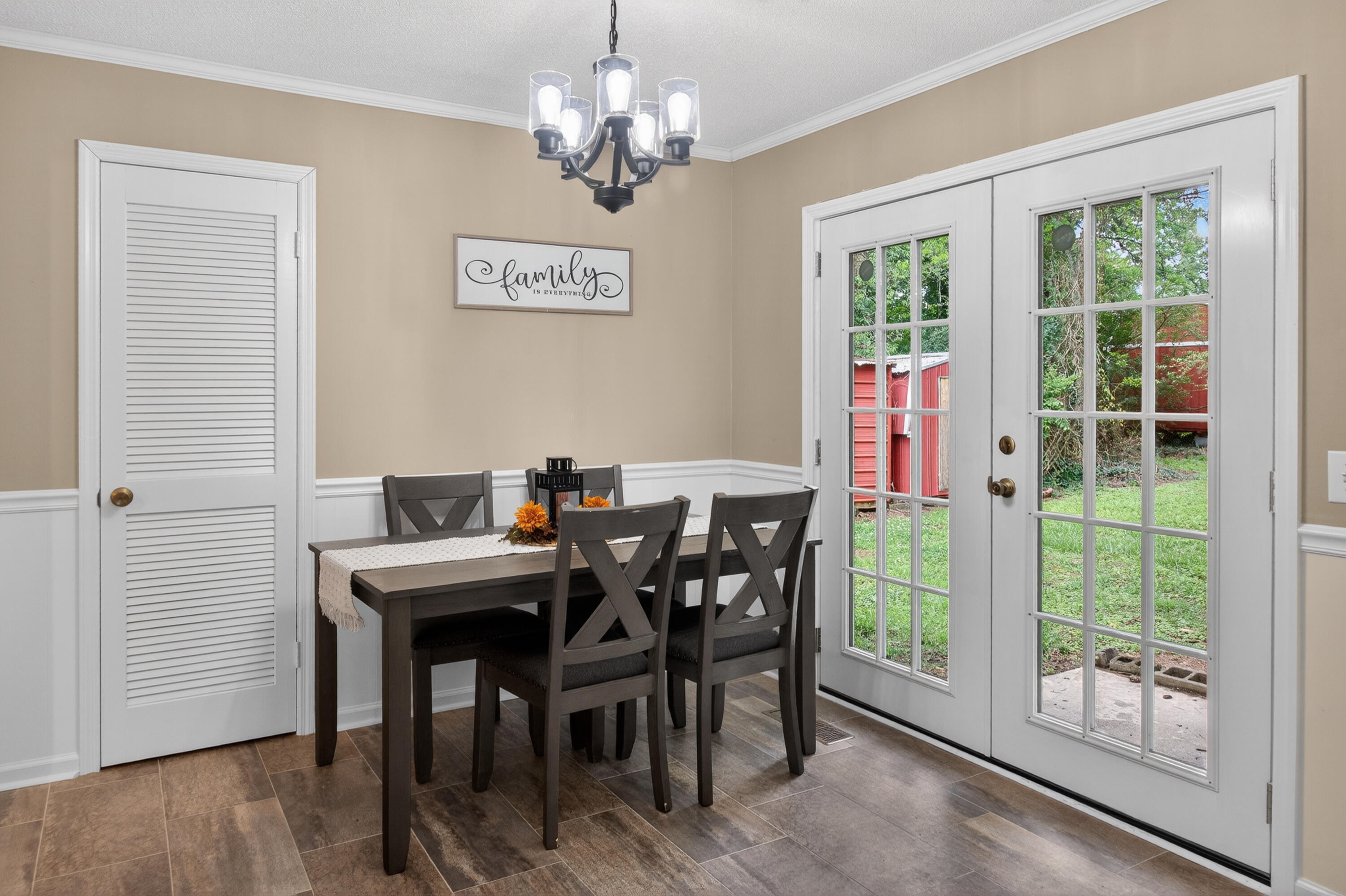 1537394 Property Photo 20
