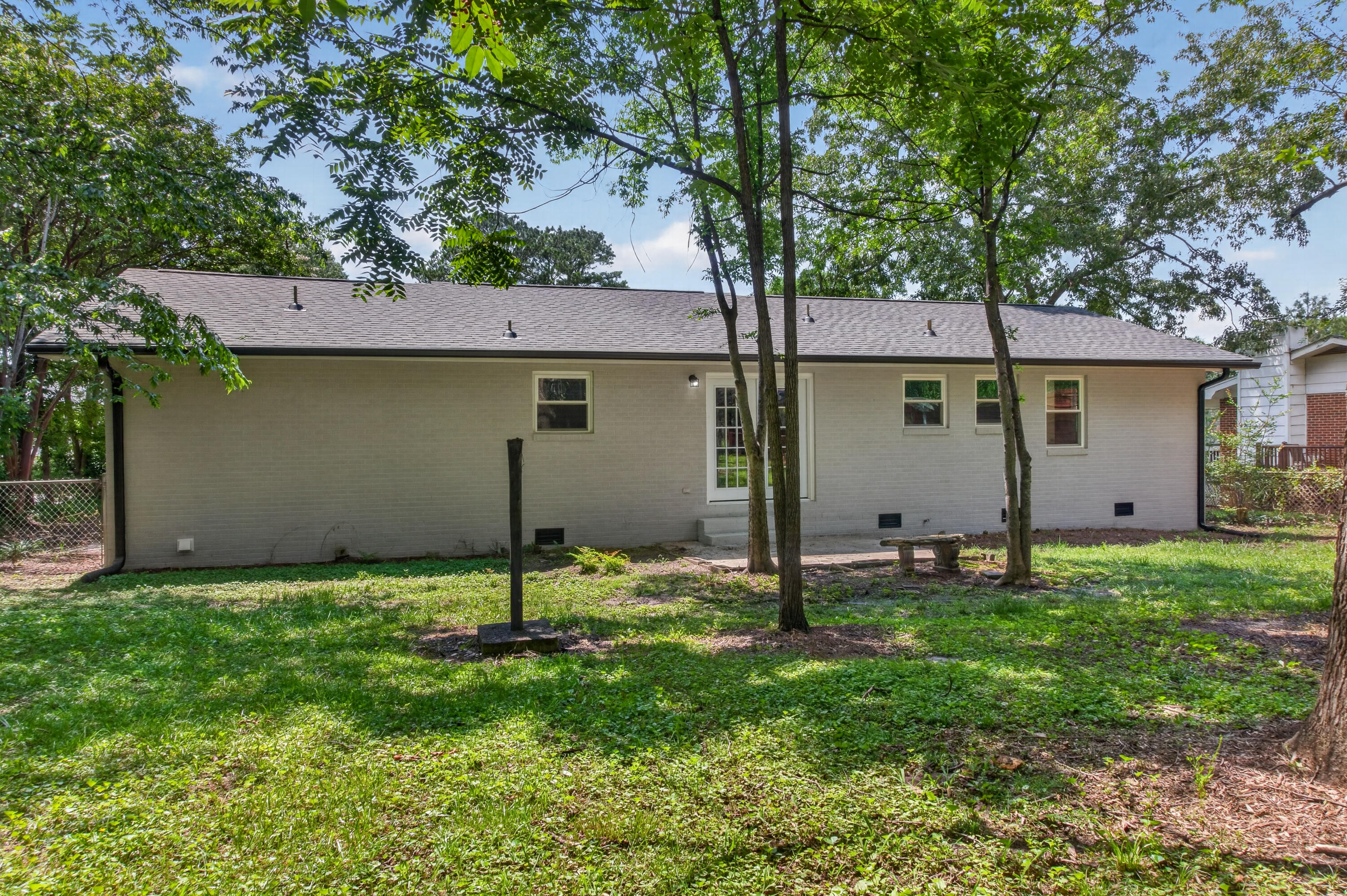 1537394 Property Photo 44