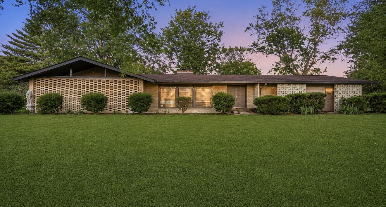 4989 Cleveland Highway Property Photo 1