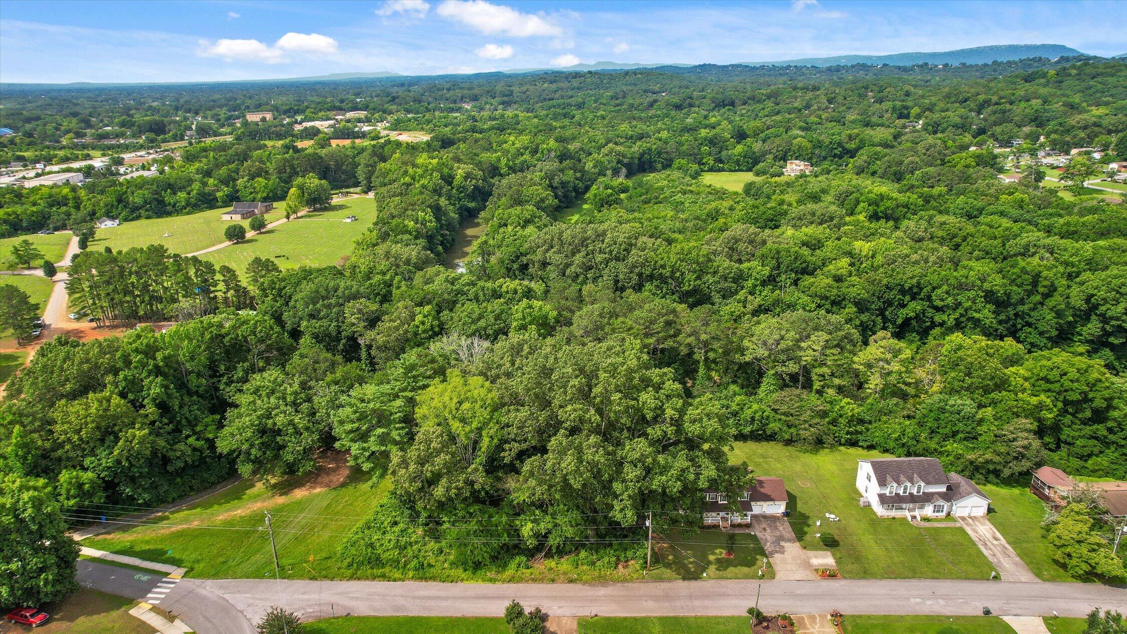 4000 Creekwood Terrace Lane Property Photo 1