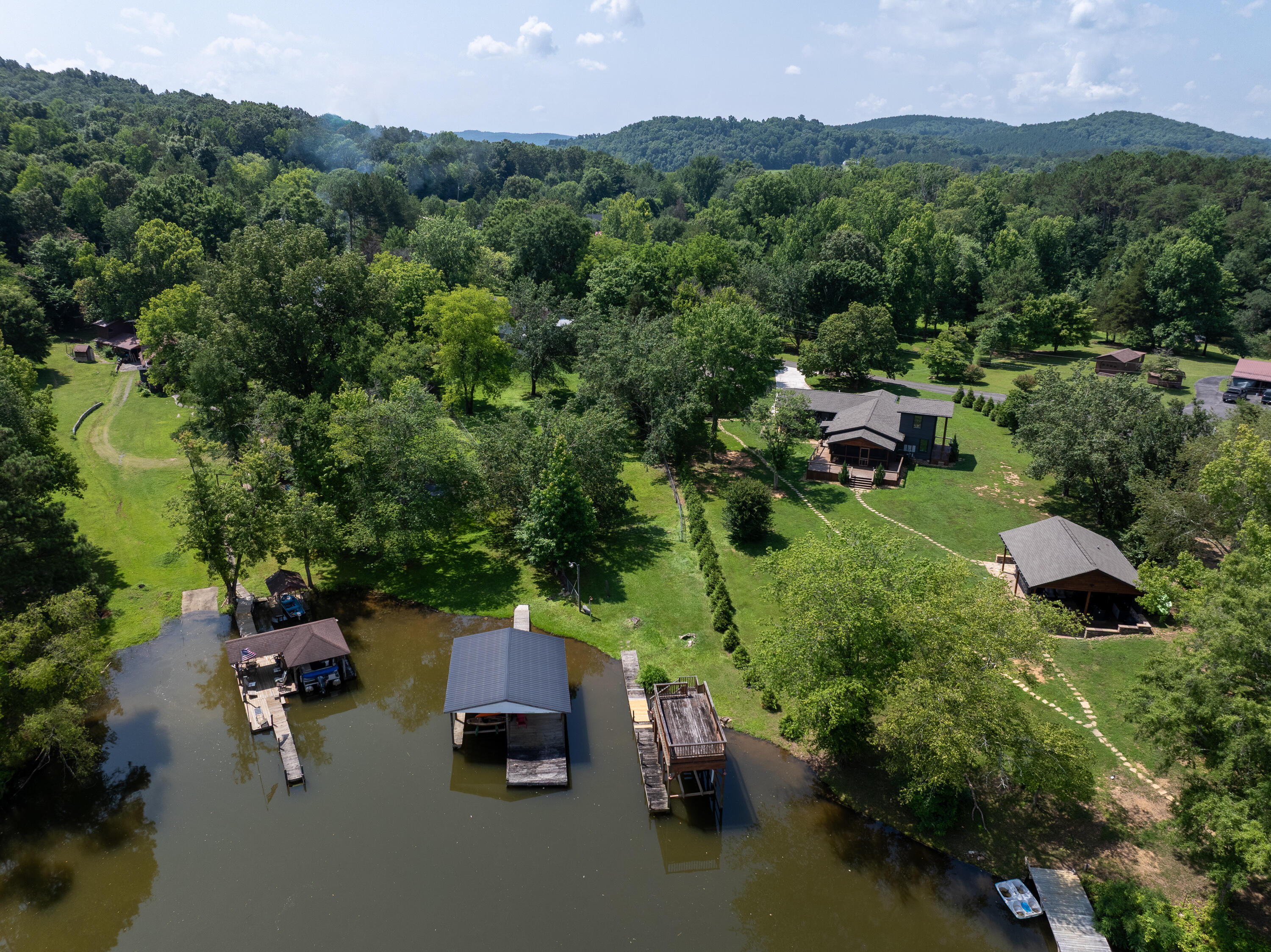 190 Sundown Shores Lane Property Photo 1