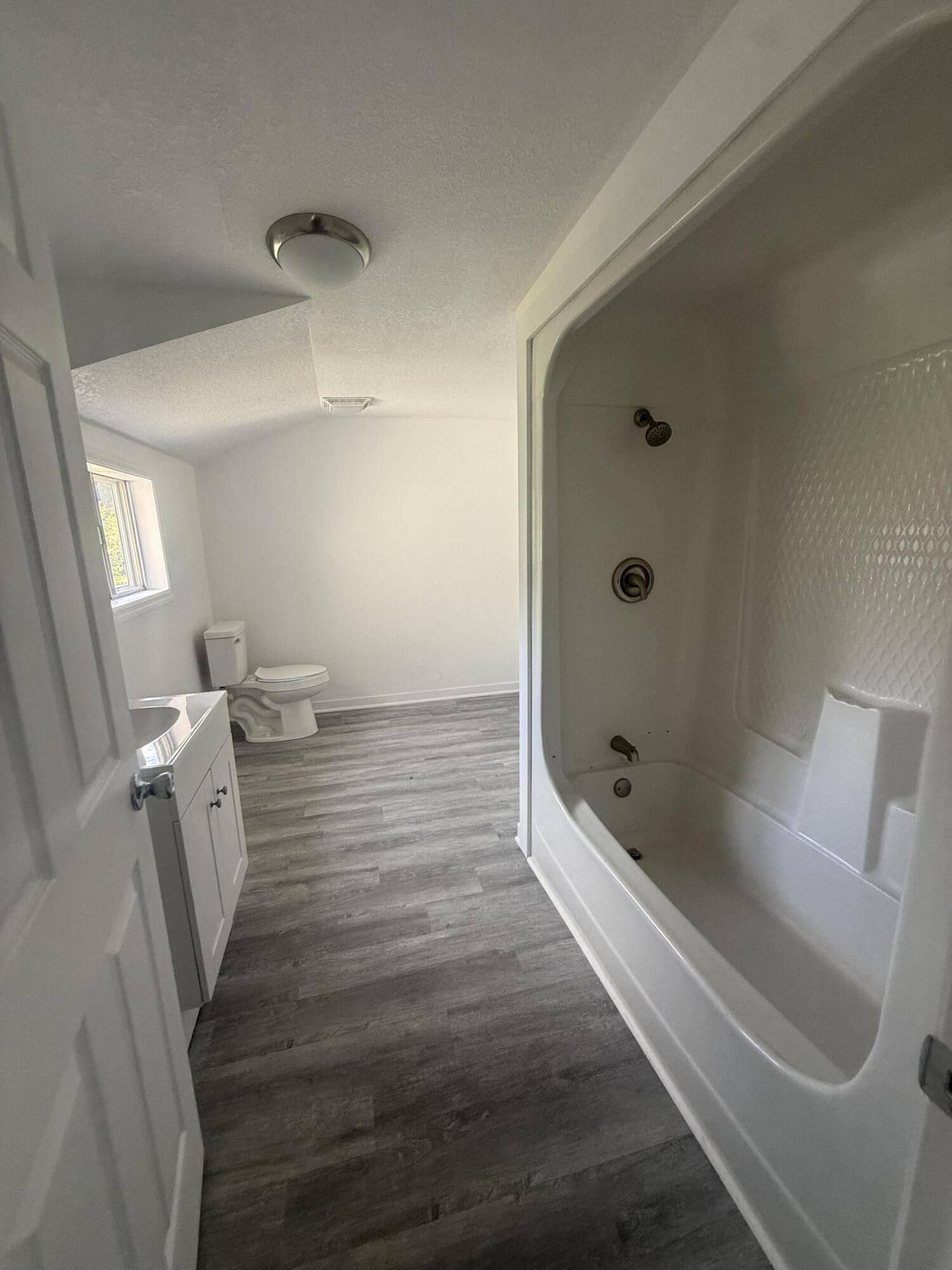 617 Ehrich Avenue Property Photo 8