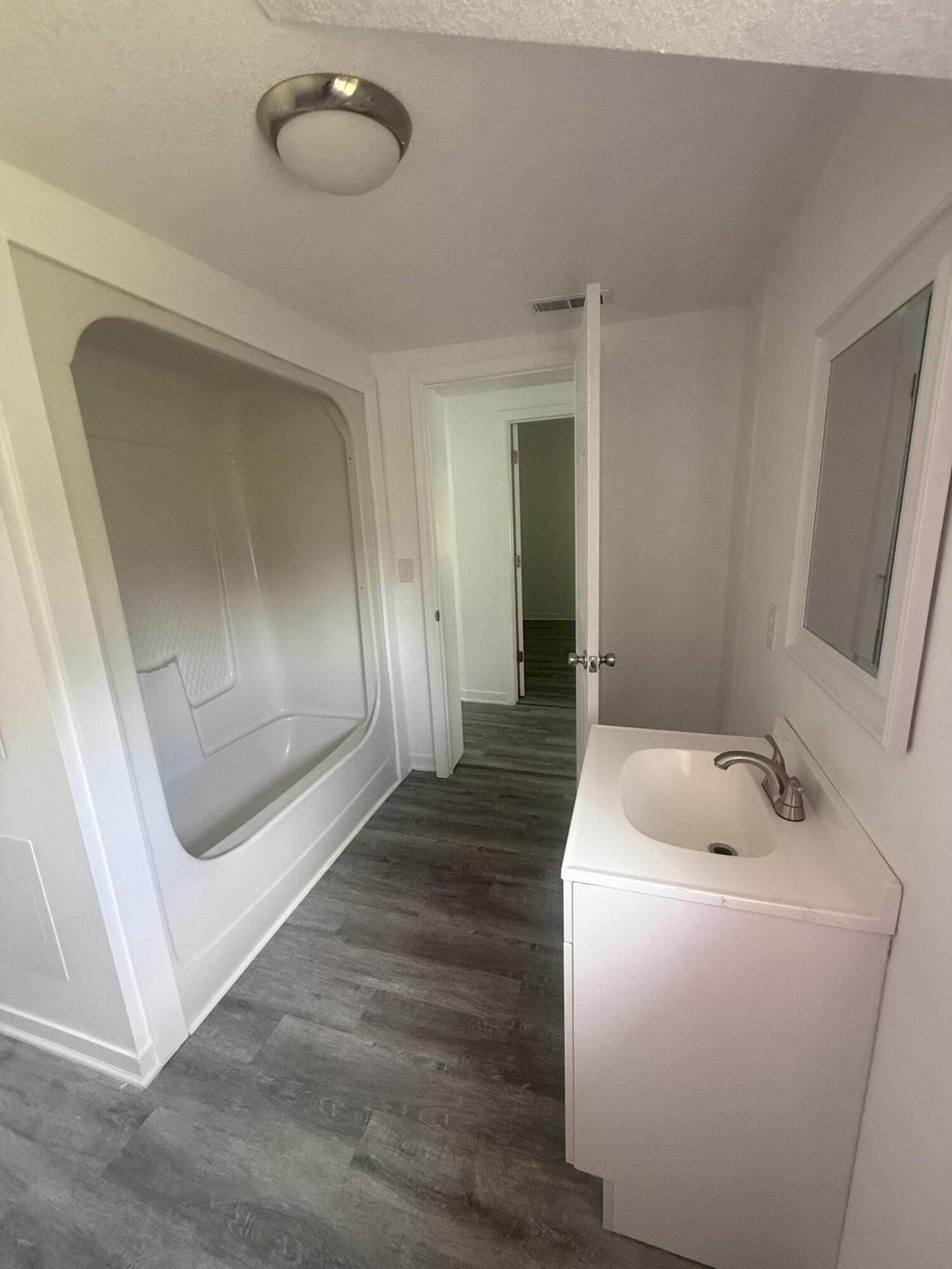 617 Ehrich Avenue Property Photo 11