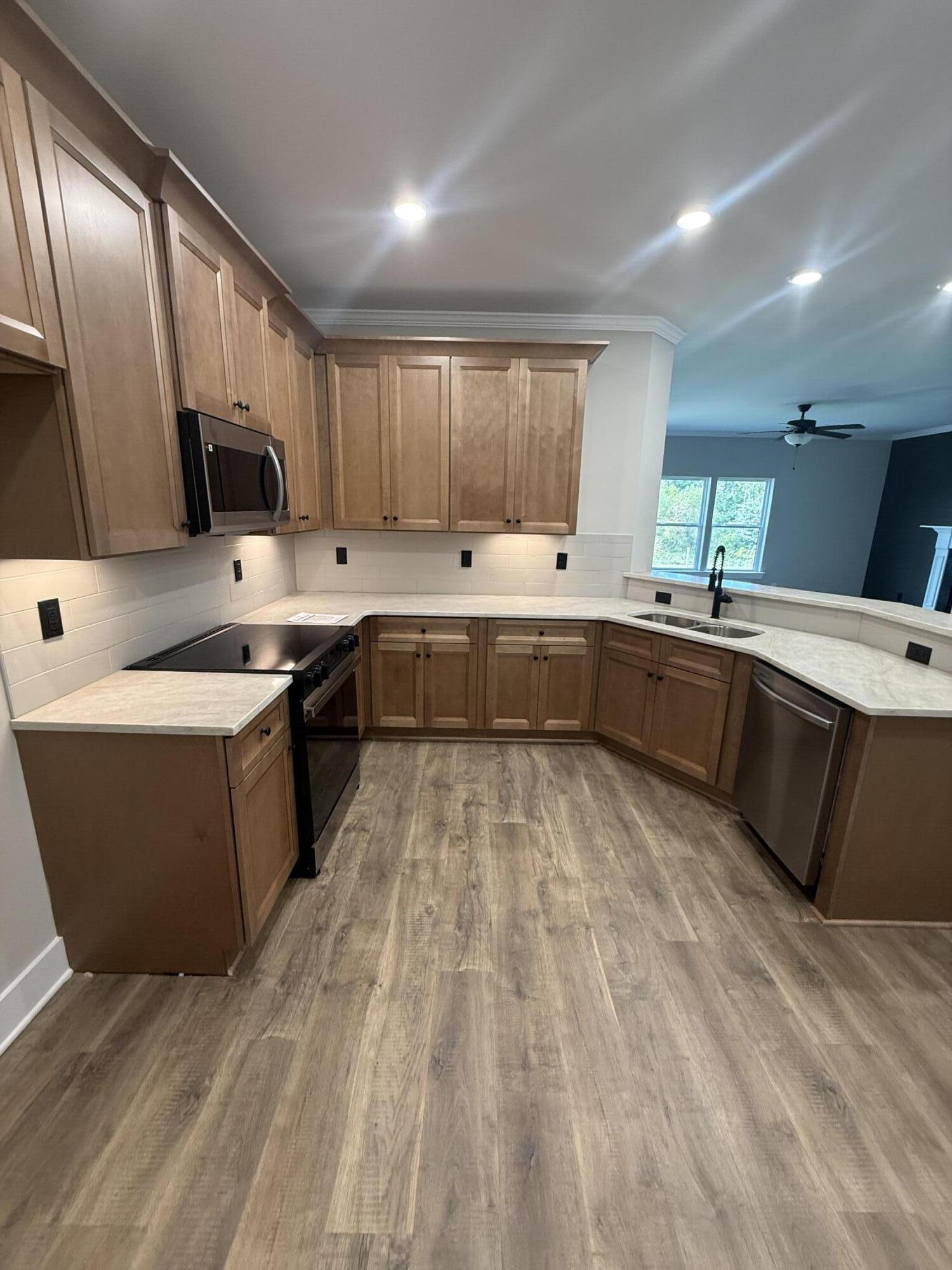 6634 Dharma Loop Property Photo 3