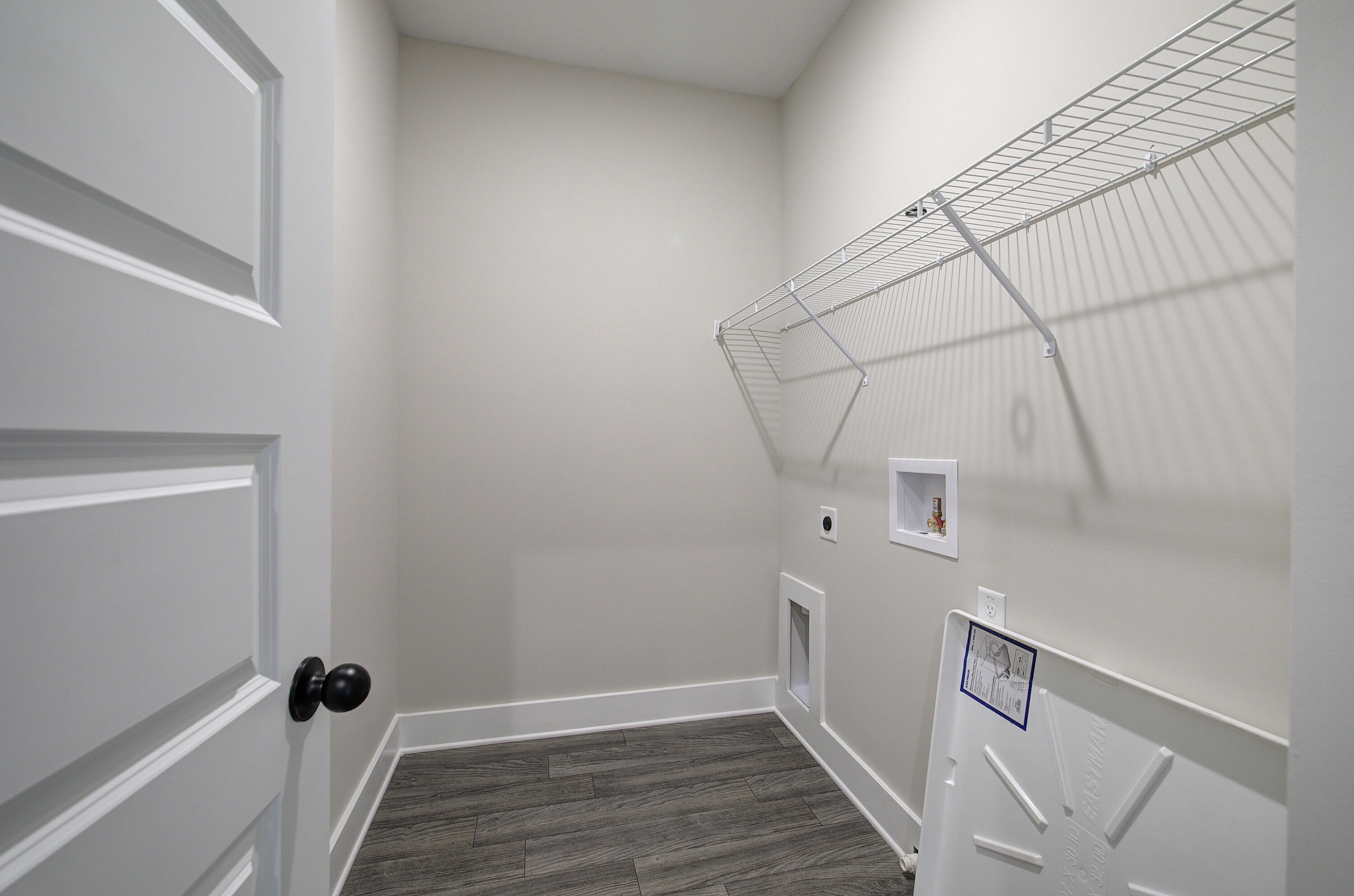 6634 Dharma Loop Property Photo 29