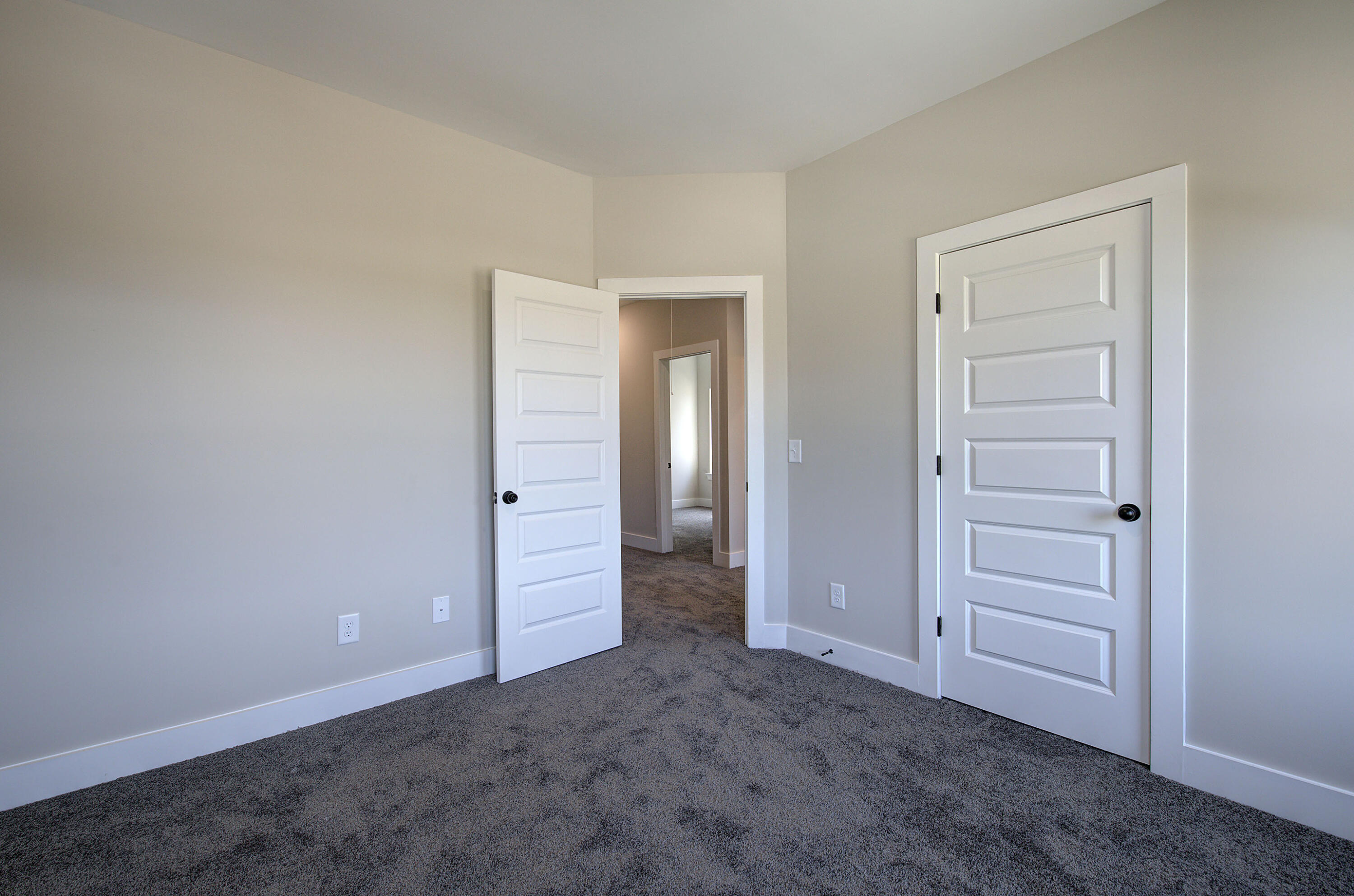 6634 Dharma Loop Property Photo 32