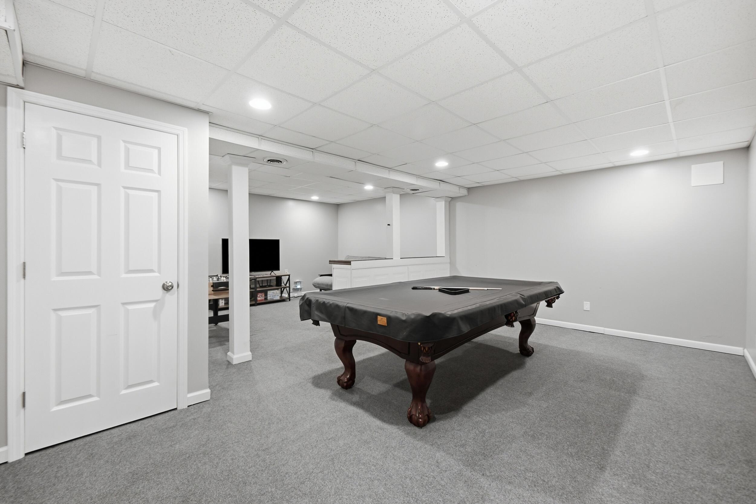 215 Mapleton Drive Nw Property Photo 18