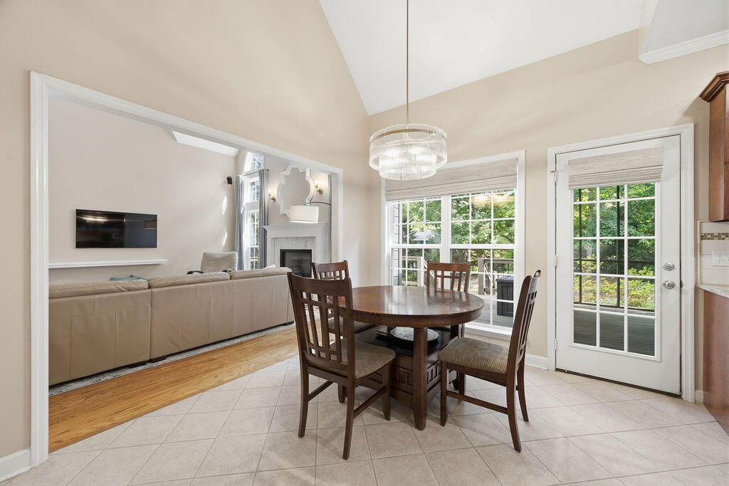 7 Windsor Lane Property Photo 12