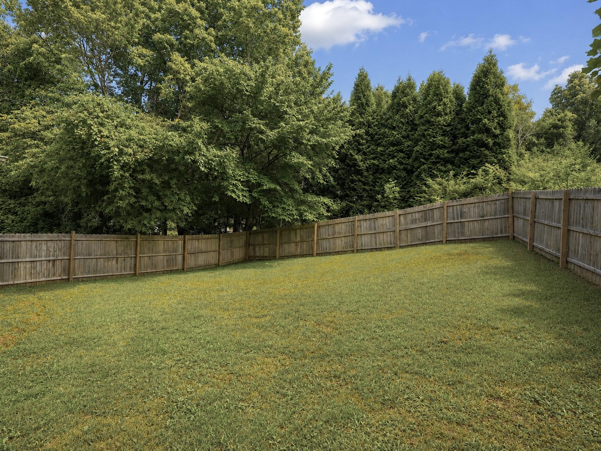 569 Ashley Lane Property Photo 2