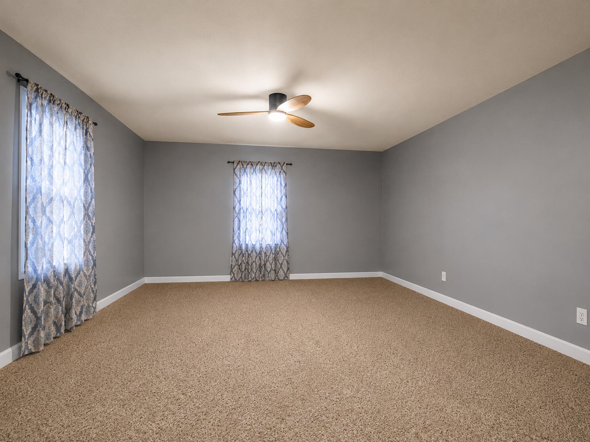 569 Ashley Lane Property Photo 3