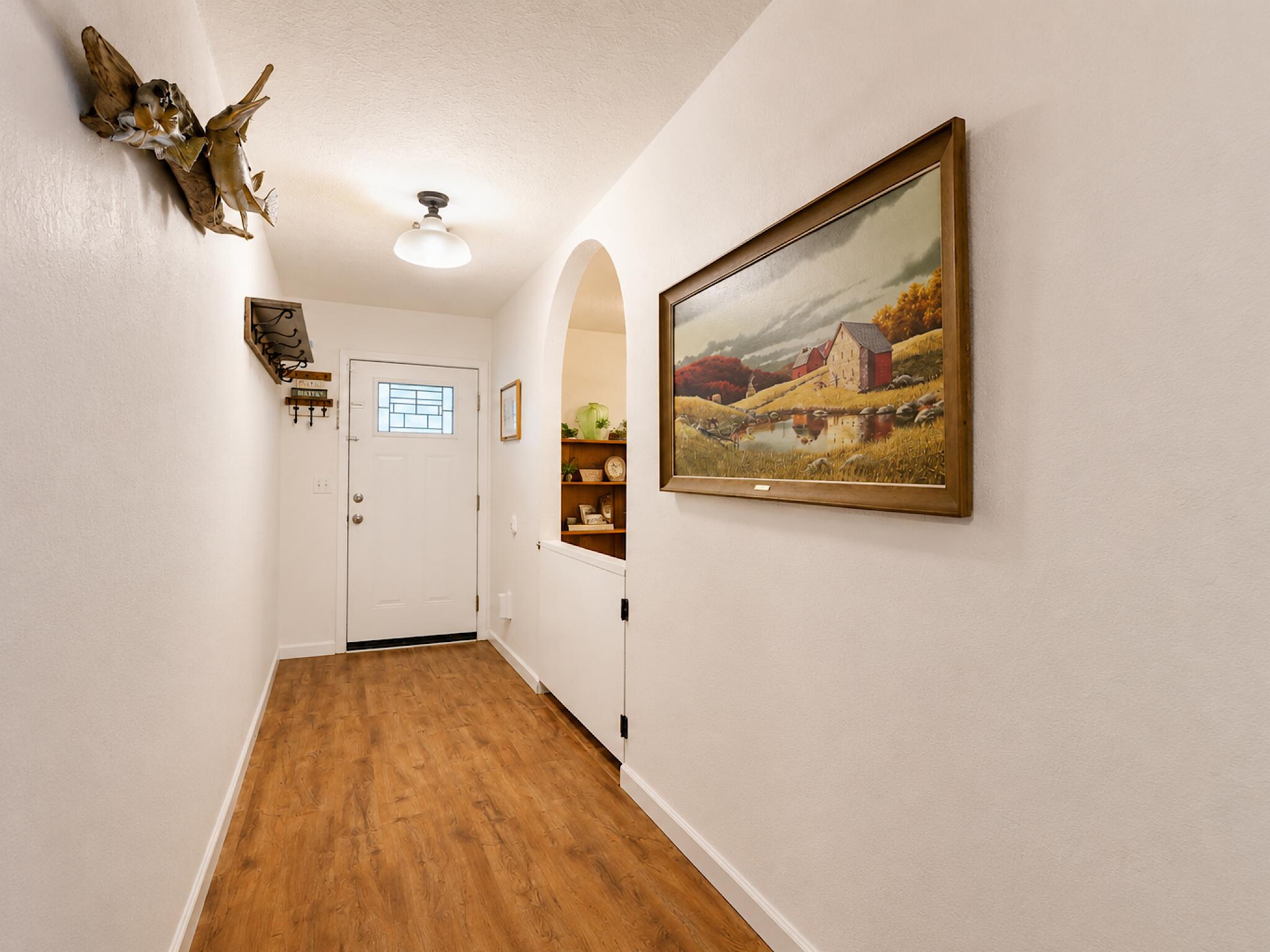 569 Ashley Lane Property Photo 4