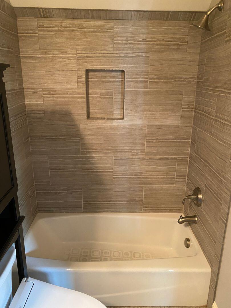 105 E 03rd Street Property Photo 38