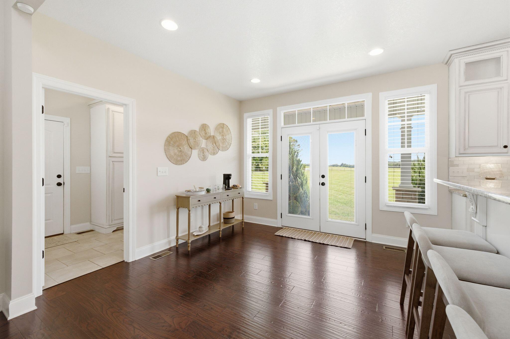 354 Garner Road Property Photo 15