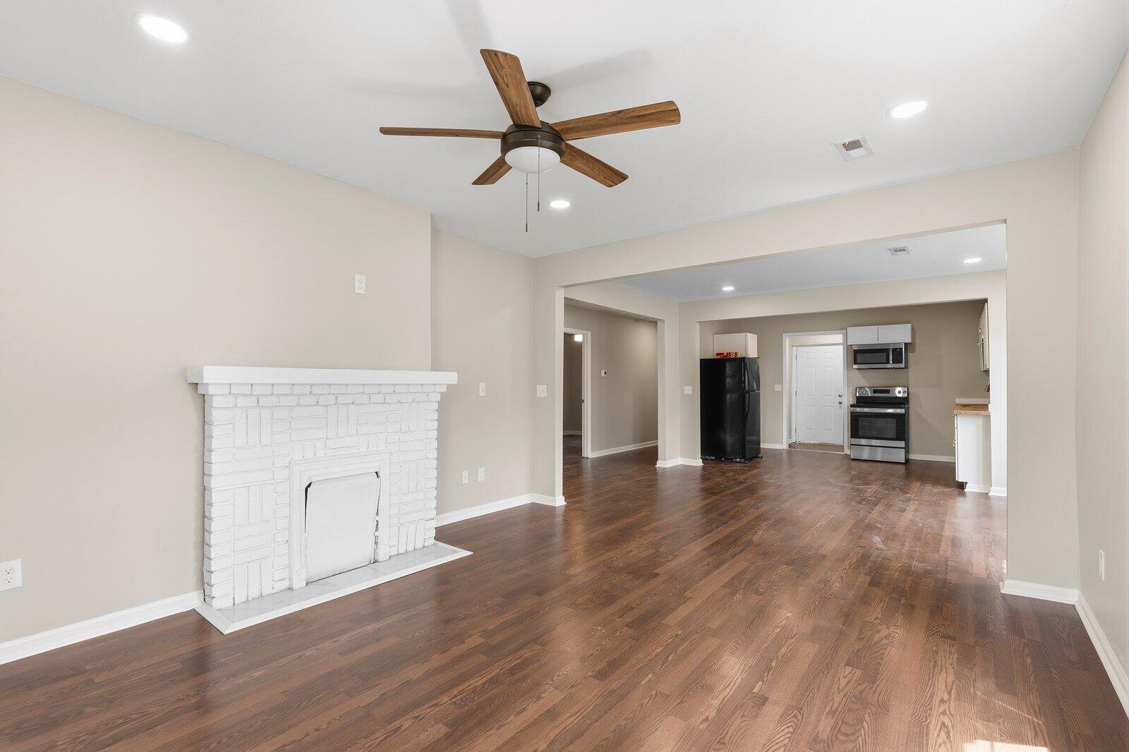 3404 Dodson Avenue Property Photo 6