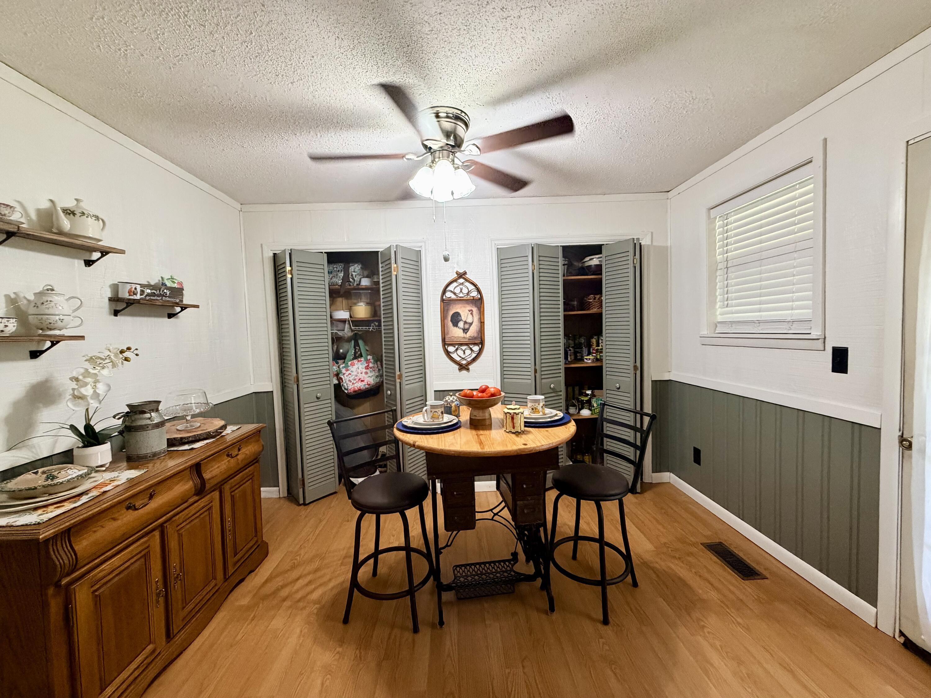 178 Meadow Green Drive Property Photo 10