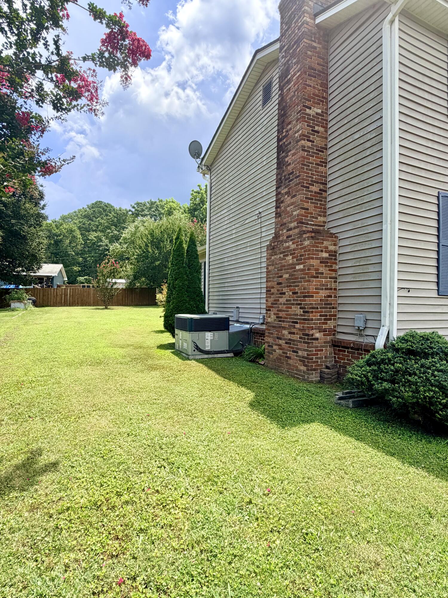 178 Meadow Green Drive Property Photo 25