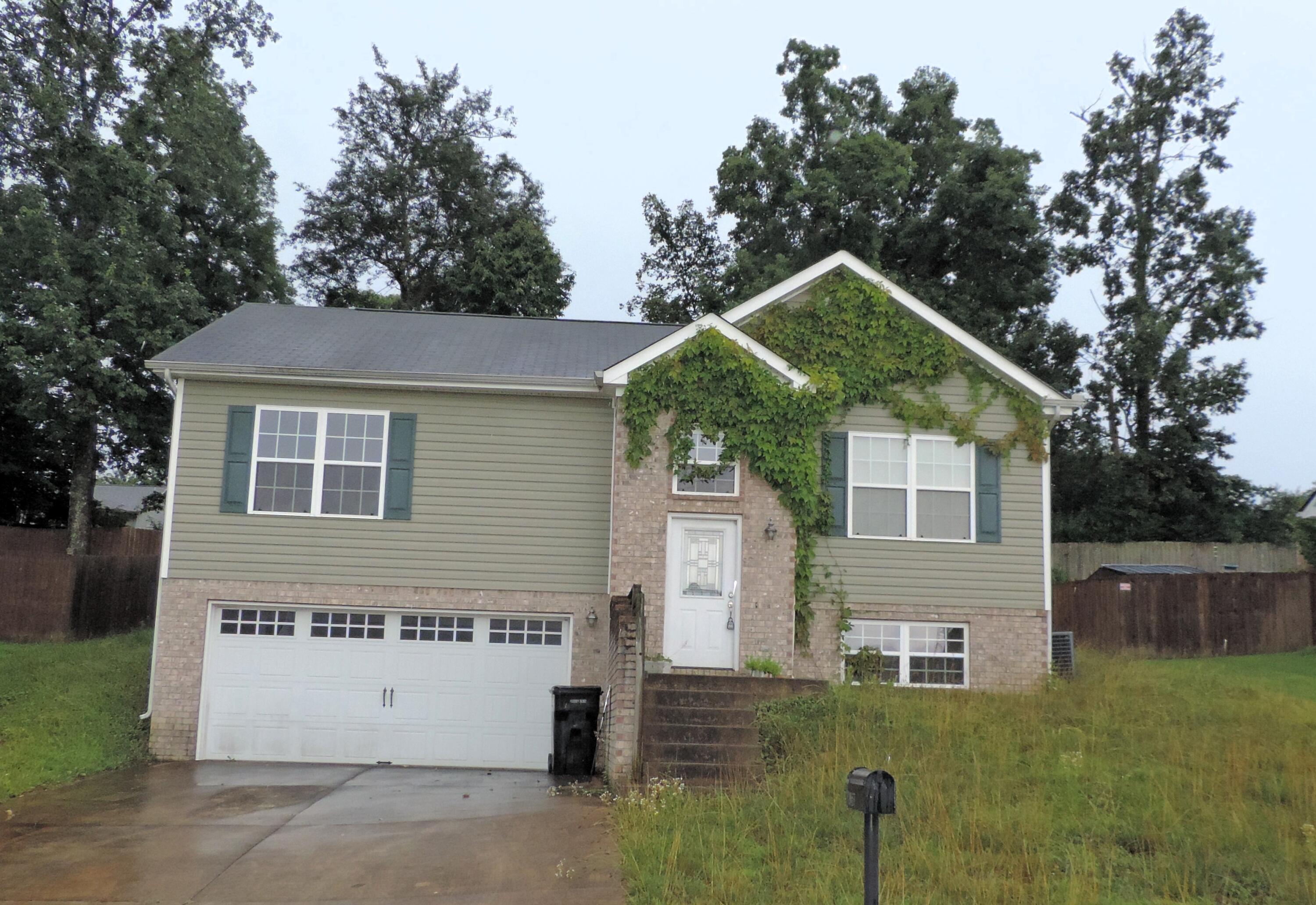 2057 Short Leaf Lane Property Photo 1