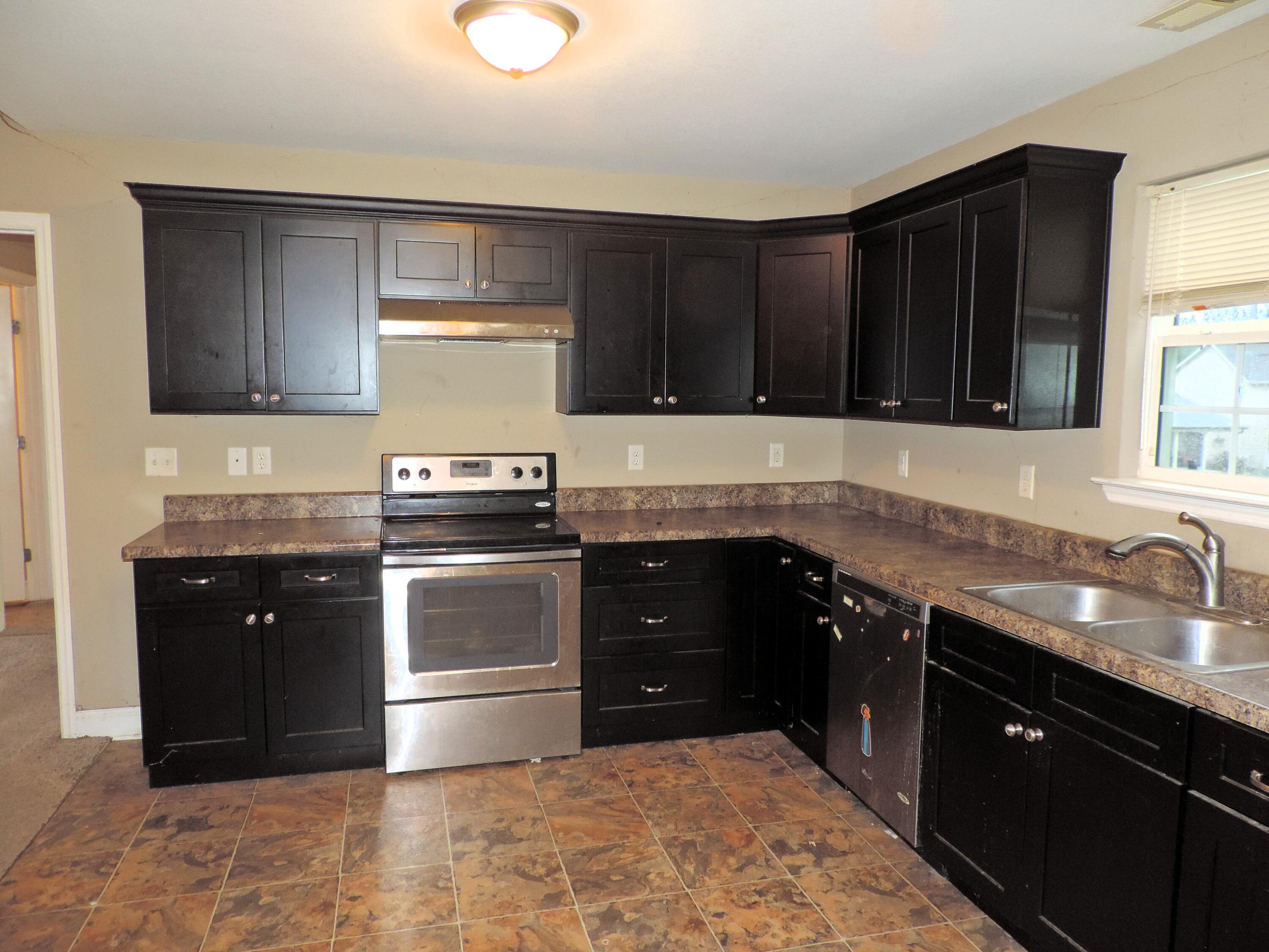 2057 Short Leaf Lane Property Photo 5