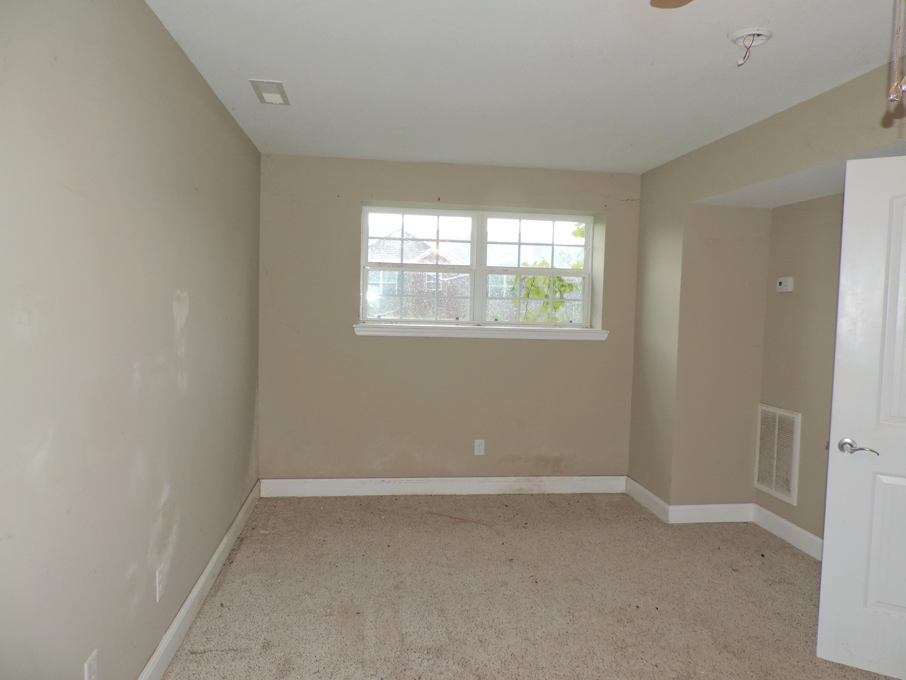 2057 Short Leaf Lane Property Photo 9