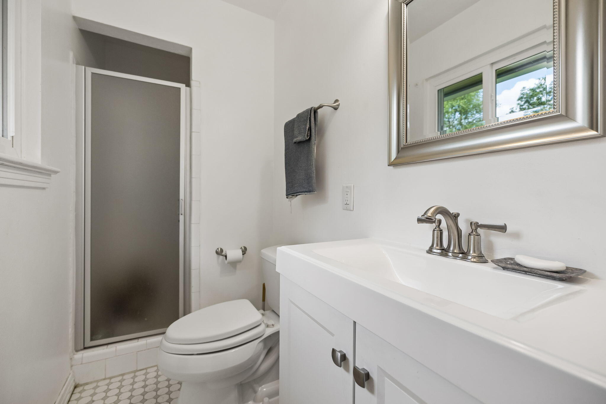4526 Cloverdale Loop Property Photo 21