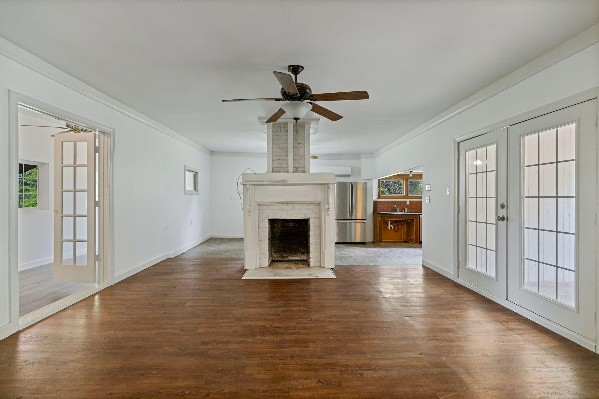 200 Memory Lane Property Photo 17