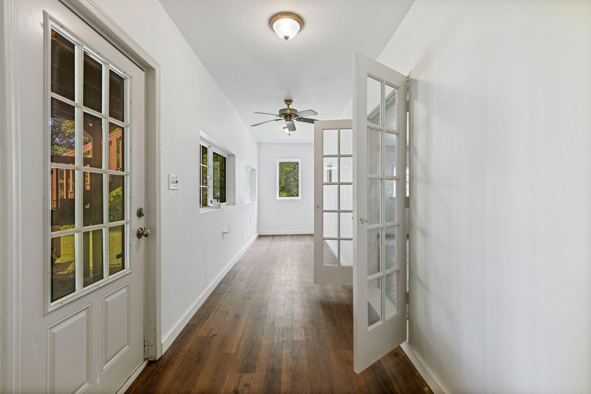 200 Memory Lane Property Photo 27