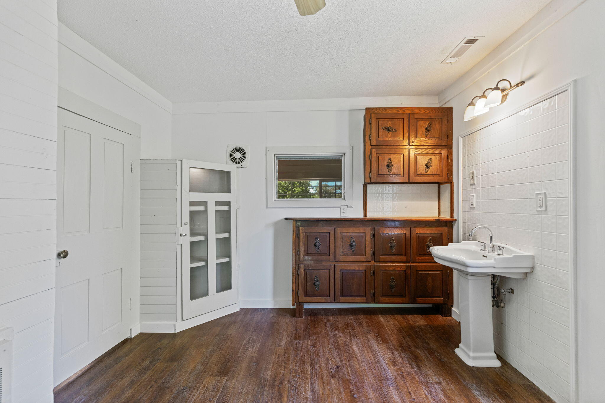 200 Memory Lane Property Photo 46