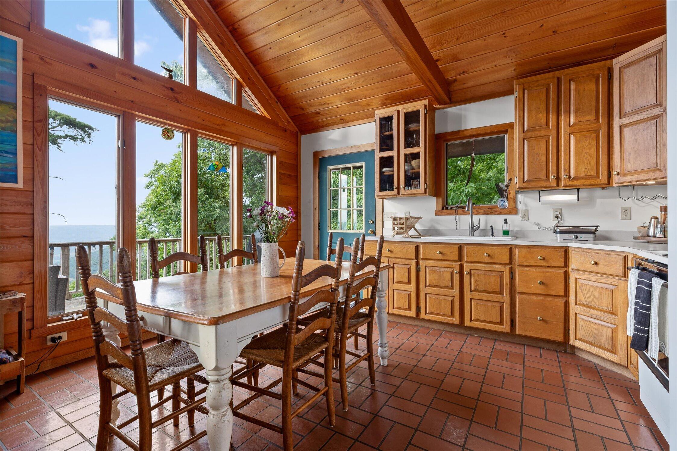 1434 Window Rock Road Property Photo 25