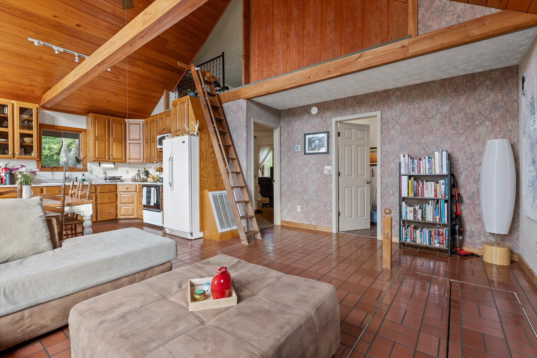 1434 Window Rock Road Property Photo 27